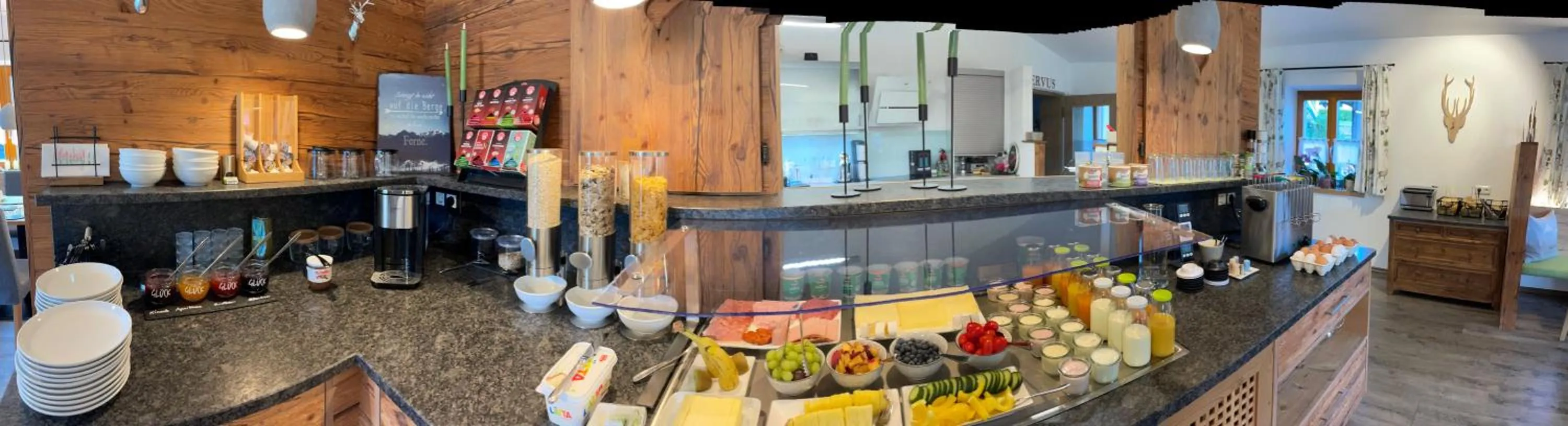Breakfast in Gästehaus und Ferienwohnungen Egglerlehen