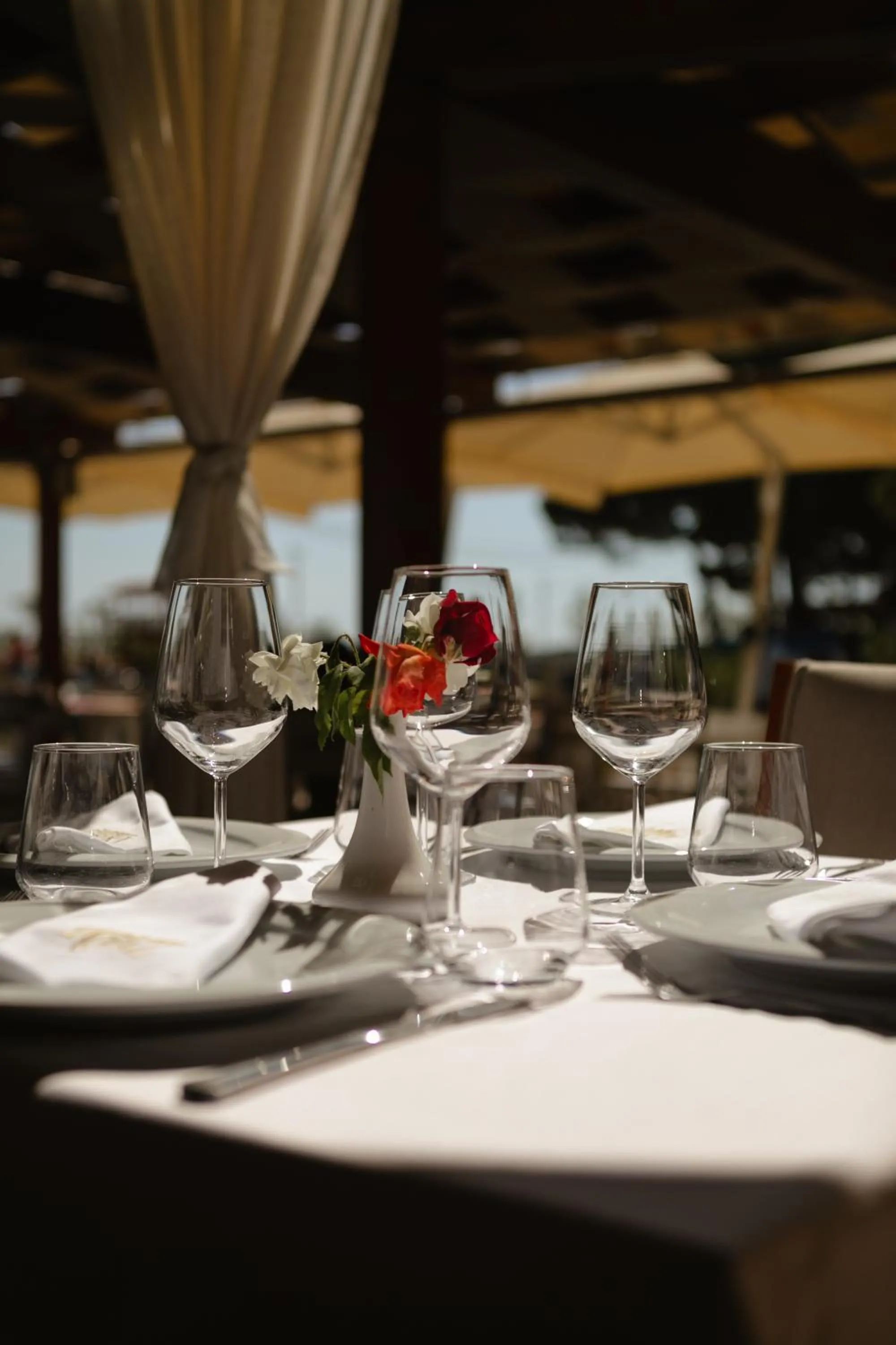 Restaurant/places to eat in KOMPLEKSI ROYAL