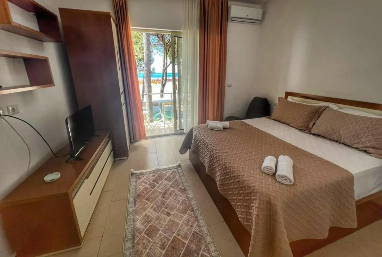 Bed in KOMPLEKSI ROYAL