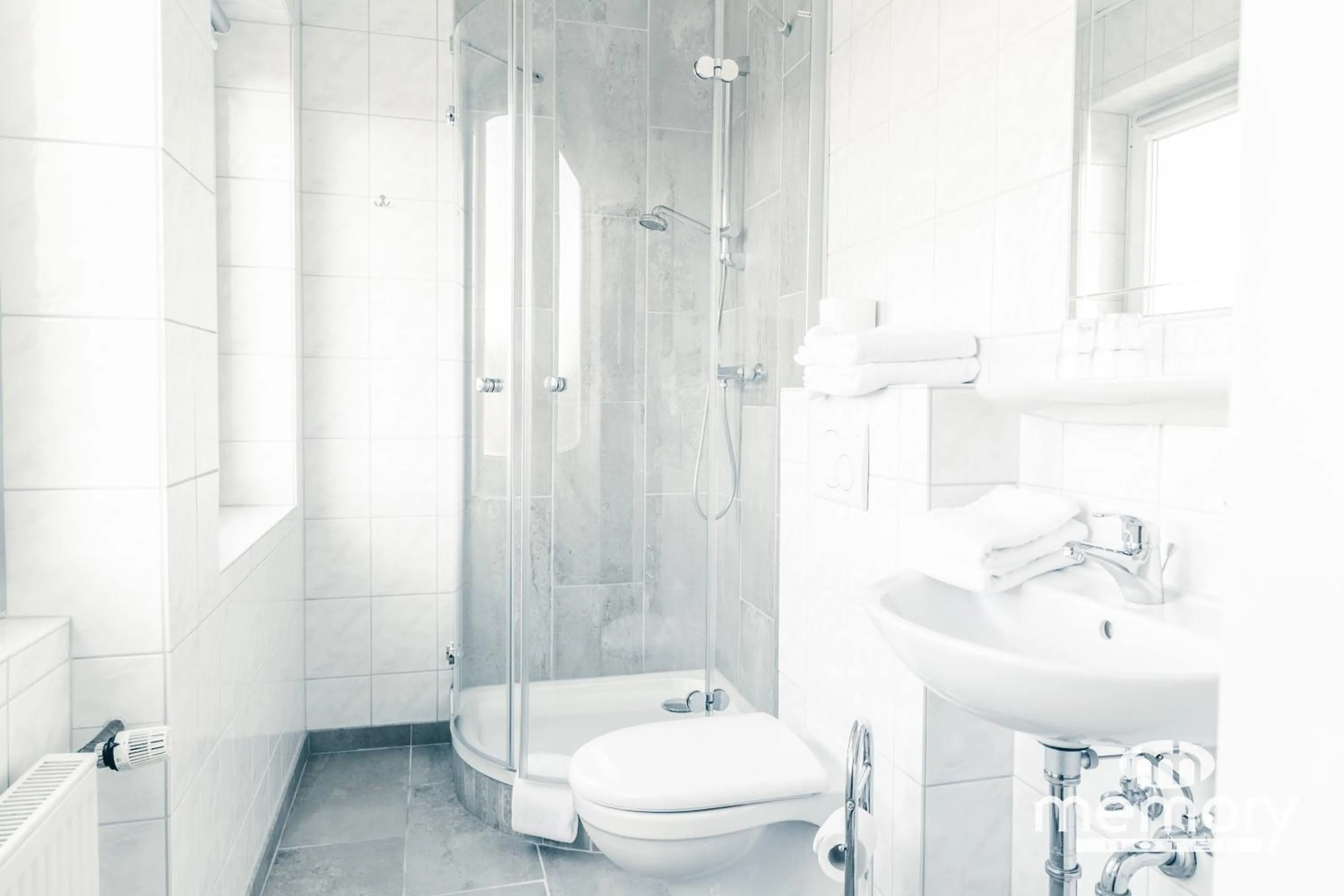 Bathroom in Memory Hotel