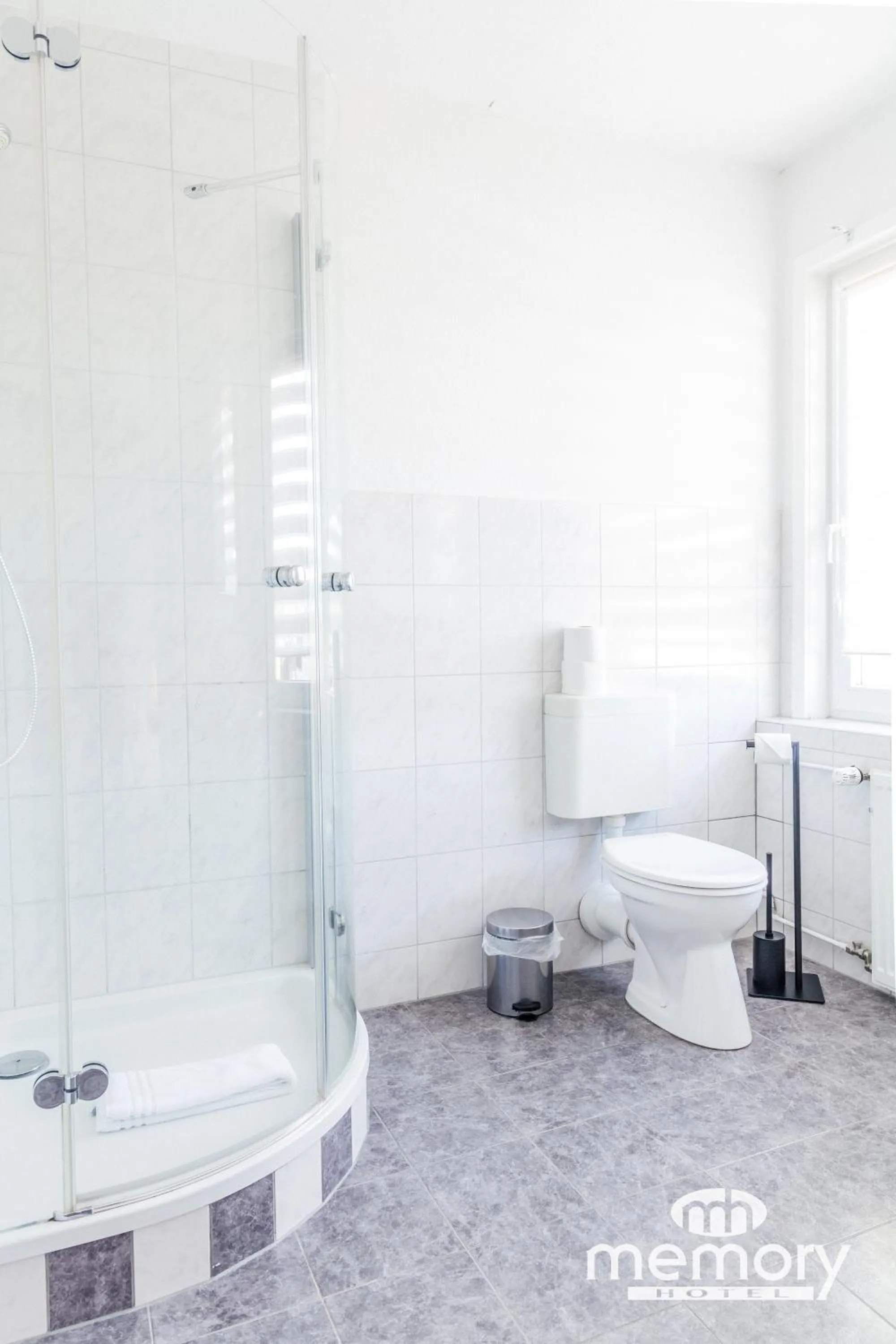 Bathroom in Memory Hotel