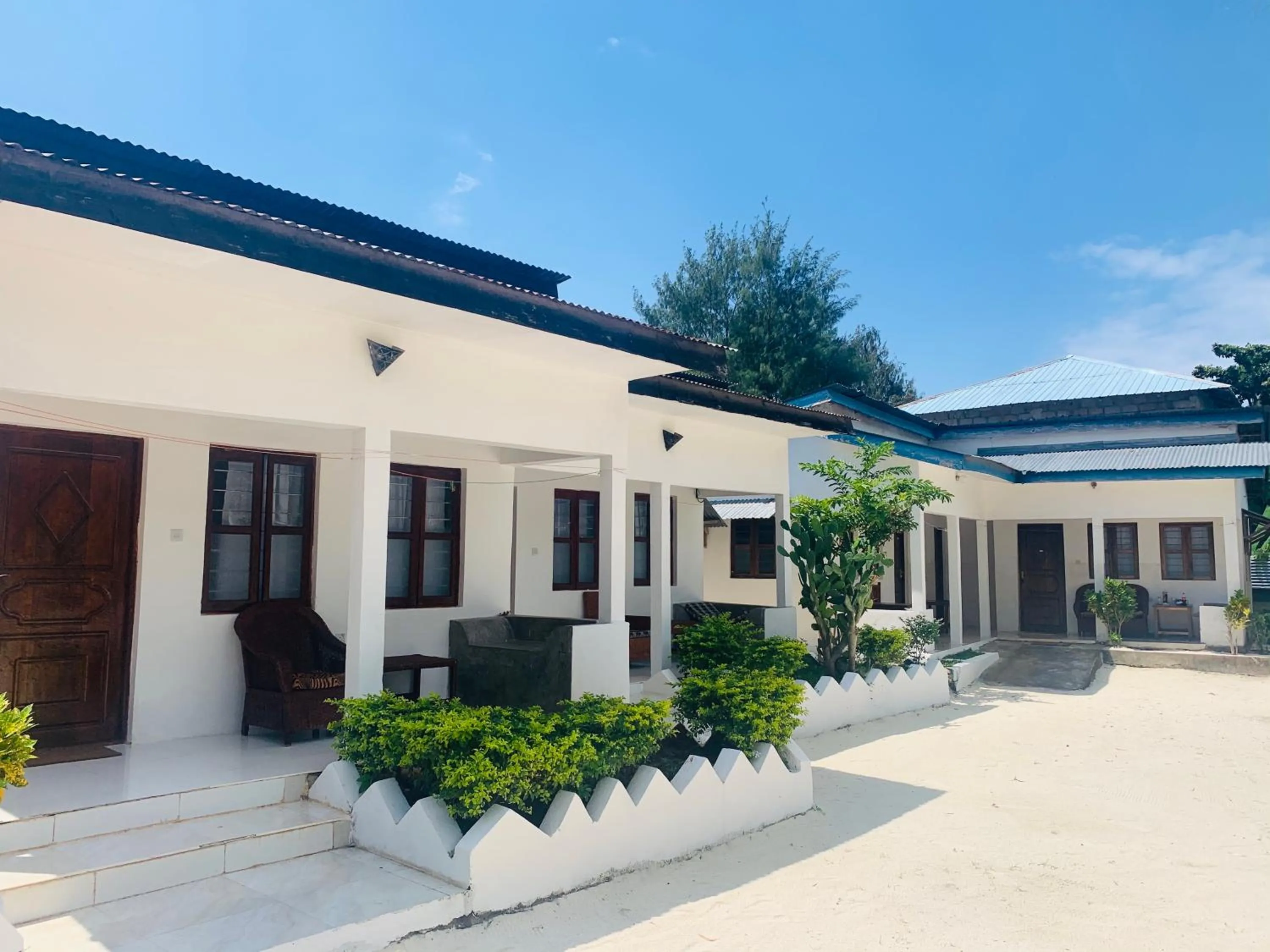 Facade/entrance in Zava Nungwi