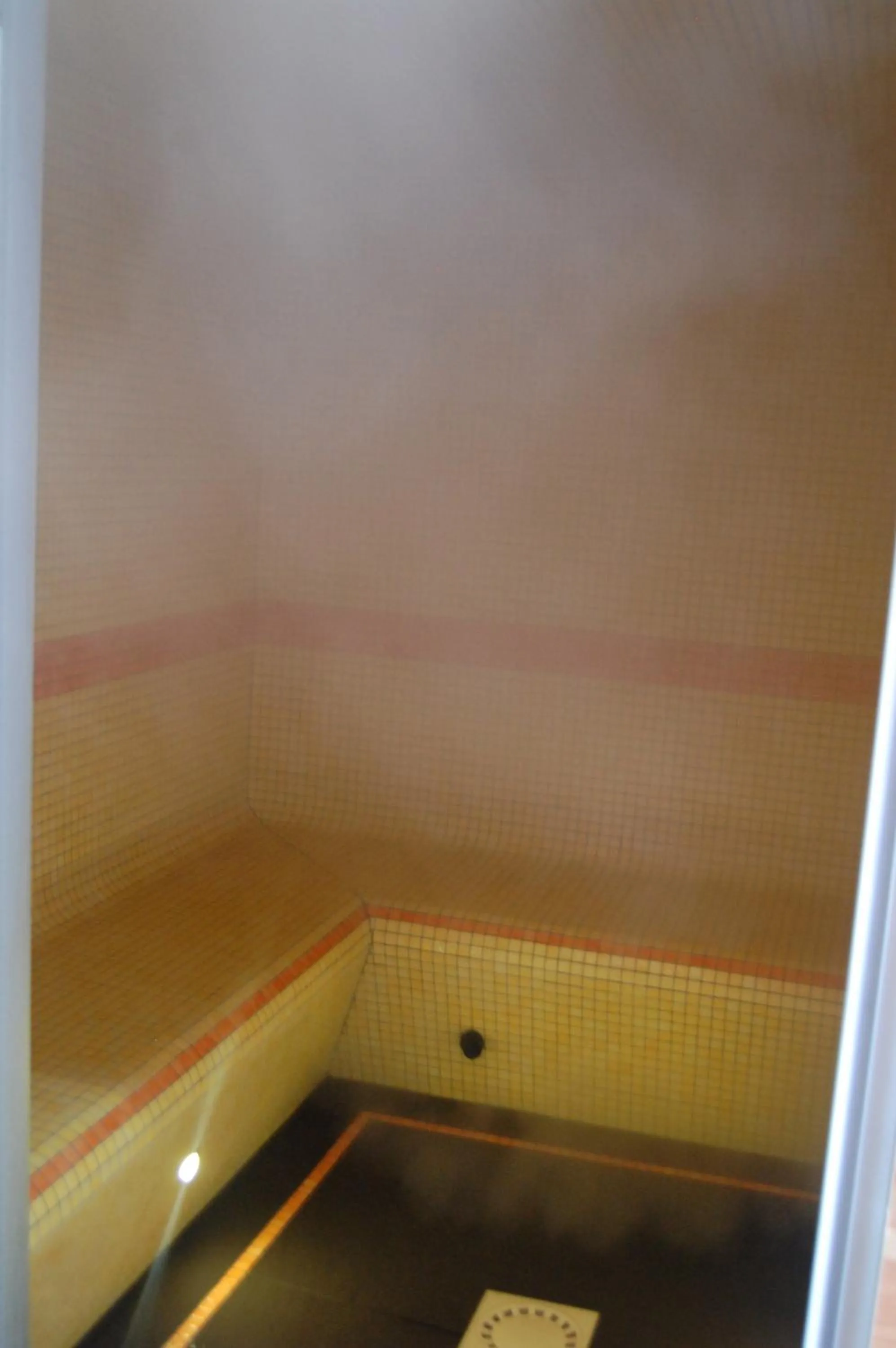 Steam room in La Cabane d'Arès - chambre double PREMIUM