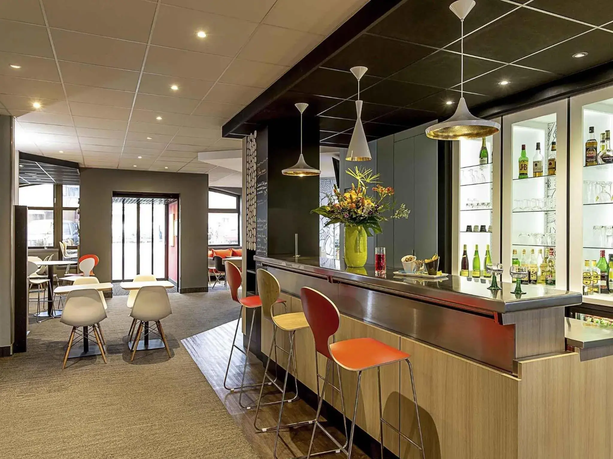 Lounge or bar in ibis Colmar Centre Lounge or bar in ibis Colmar Centre