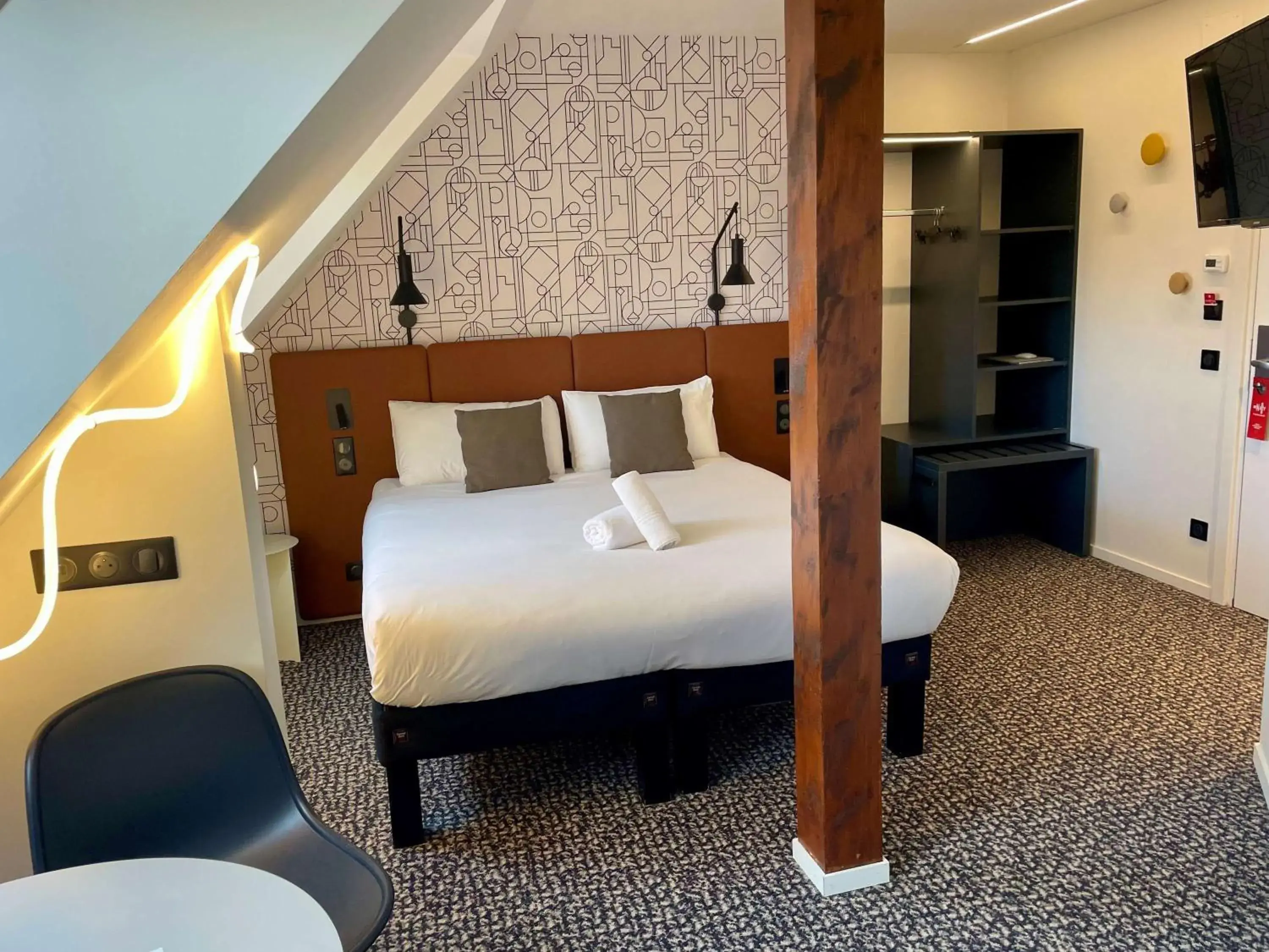 Bedroom, Bed in ibis Colmar Centre Bedroom, Bed in ibis Colmar Centre