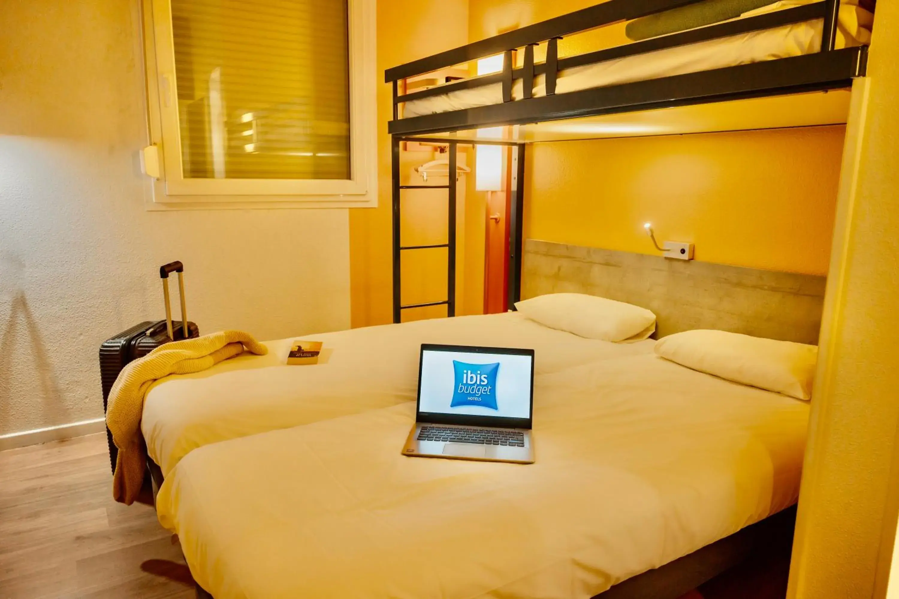 Bedroom, Bed in ibis Budget Colmar Centre Gare Bedroom, Bed in ibis Budget Colmar Centre Gare