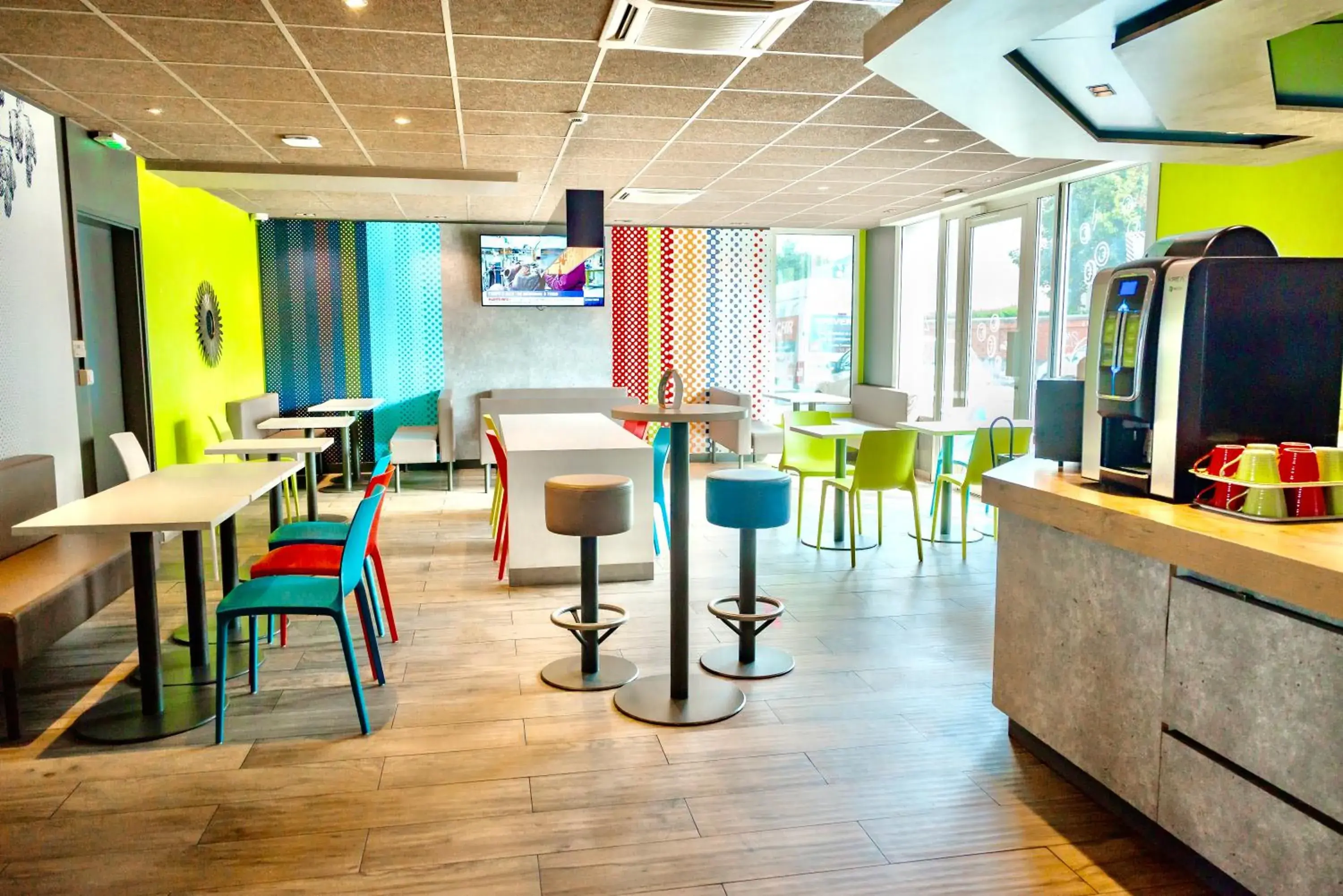 Restaurant/places to eat in ibis Budget Colmar Centre Gare Restaurant/places to eat in ibis Budget Colmar Centre Gare