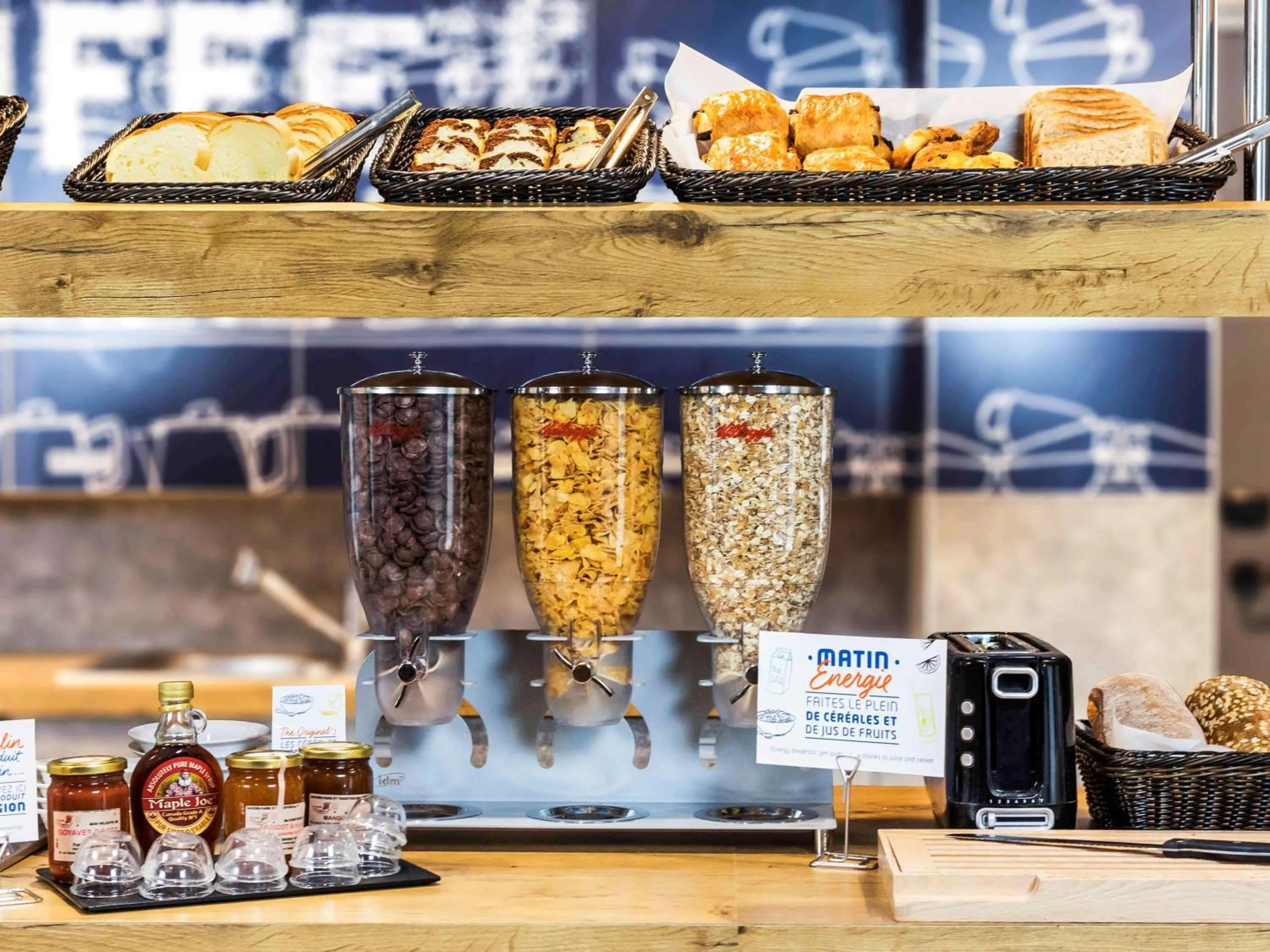 Restaurant/places to eat in ibis Budget Colmar Centre Gare