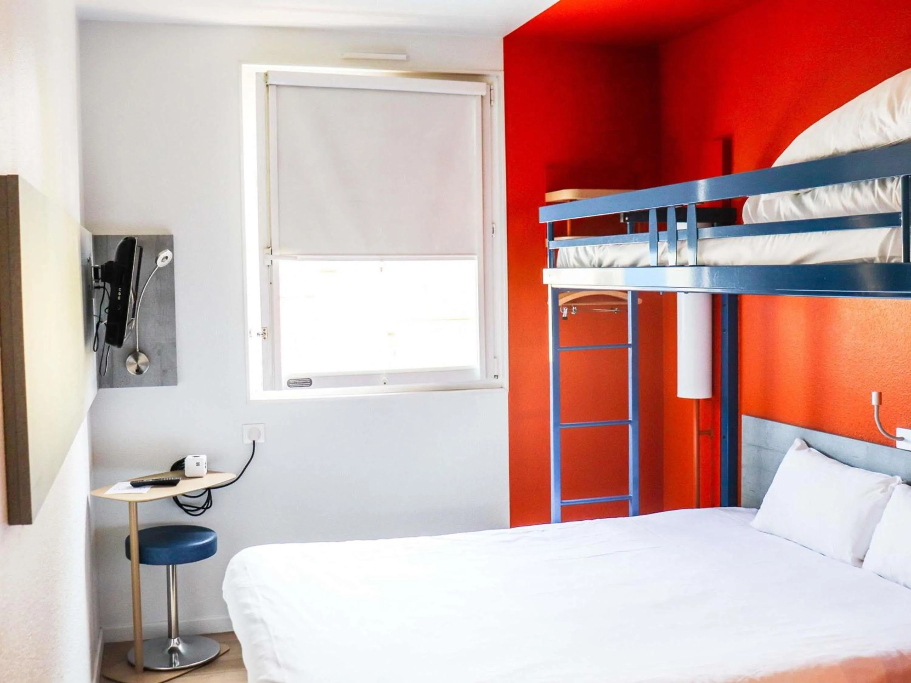 Bedroom, Bed in ibis Budget Colmar Centre Gare