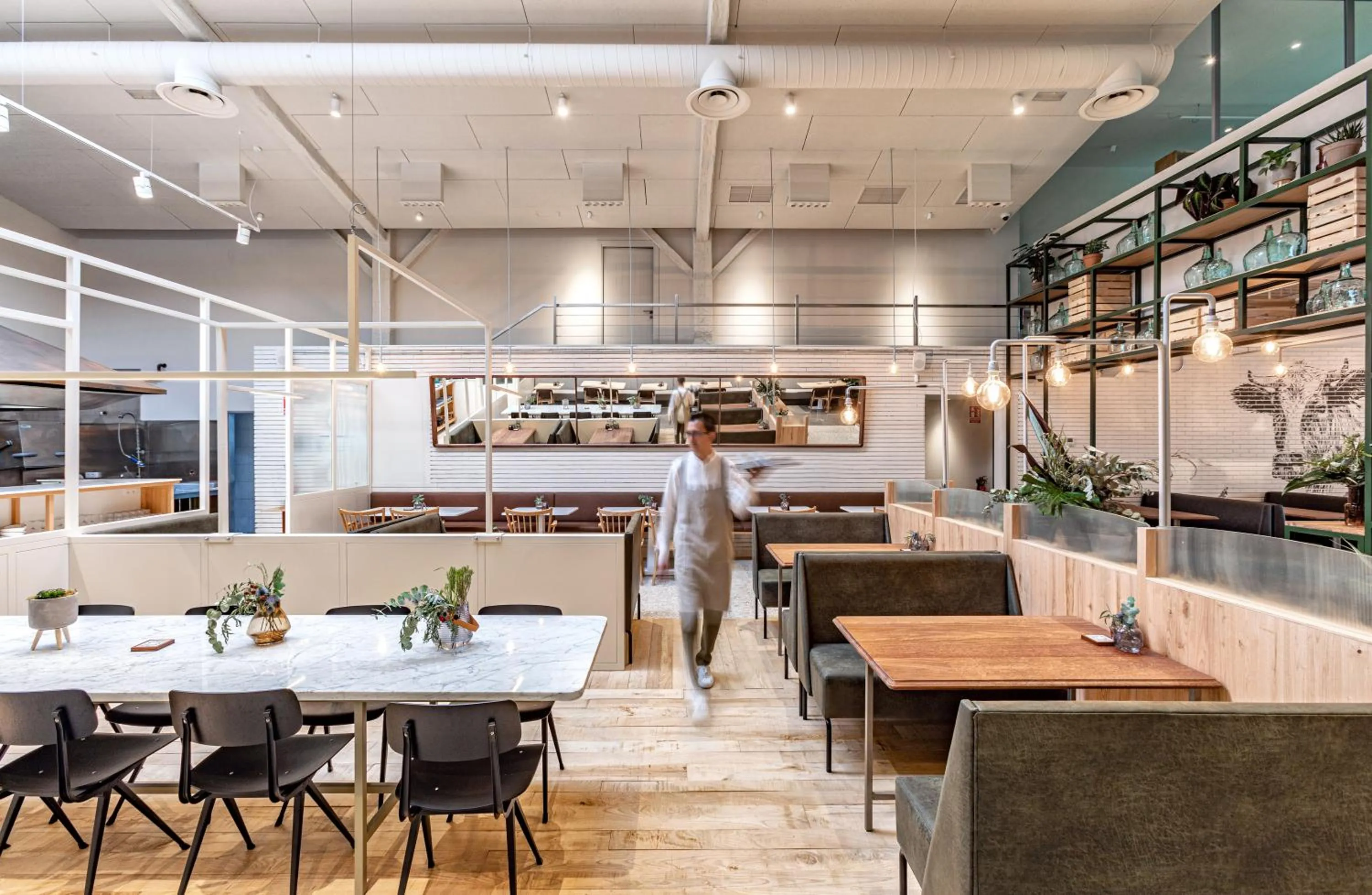 Restaurant/places to eat in Hotel Forum Ceao