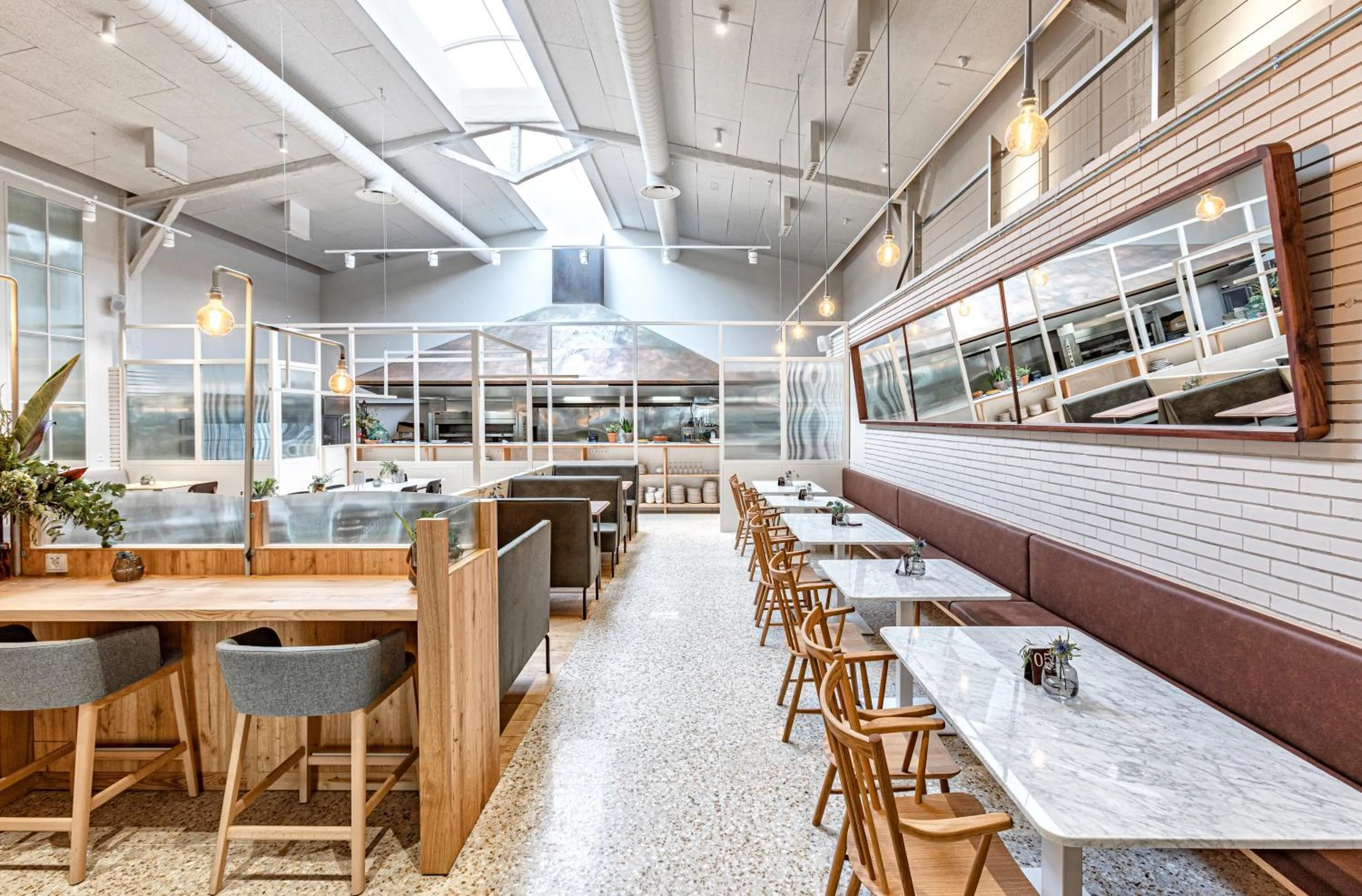 Restaurant/places to eat in Hotel Forum Ceao