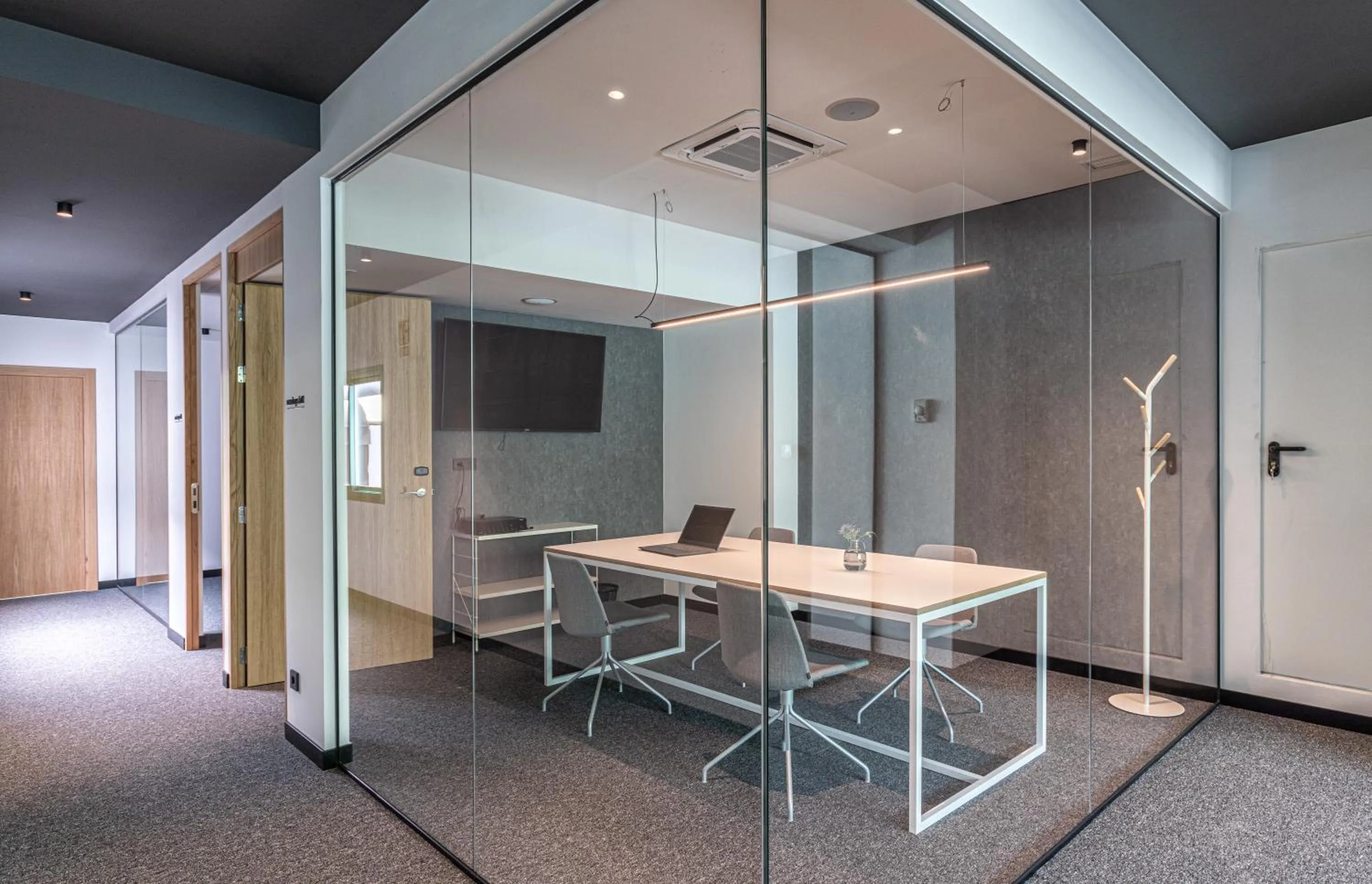 Communal lounge/ TV room in Hotel Forum Ceao