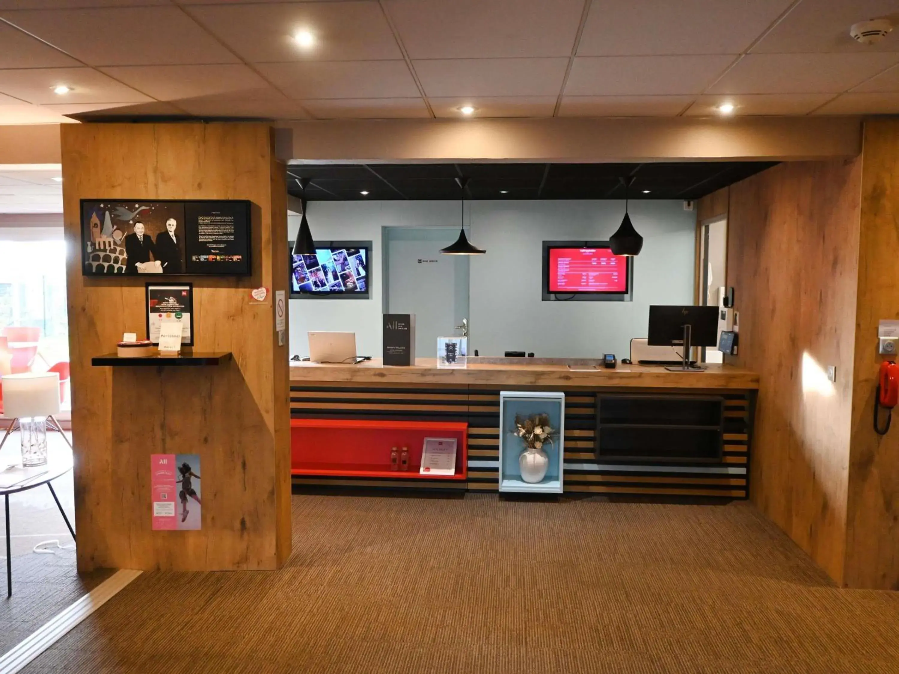 Property building in ibis Laval Le Relais D'Armor Property building in ibis Laval Le Relais D'Armor