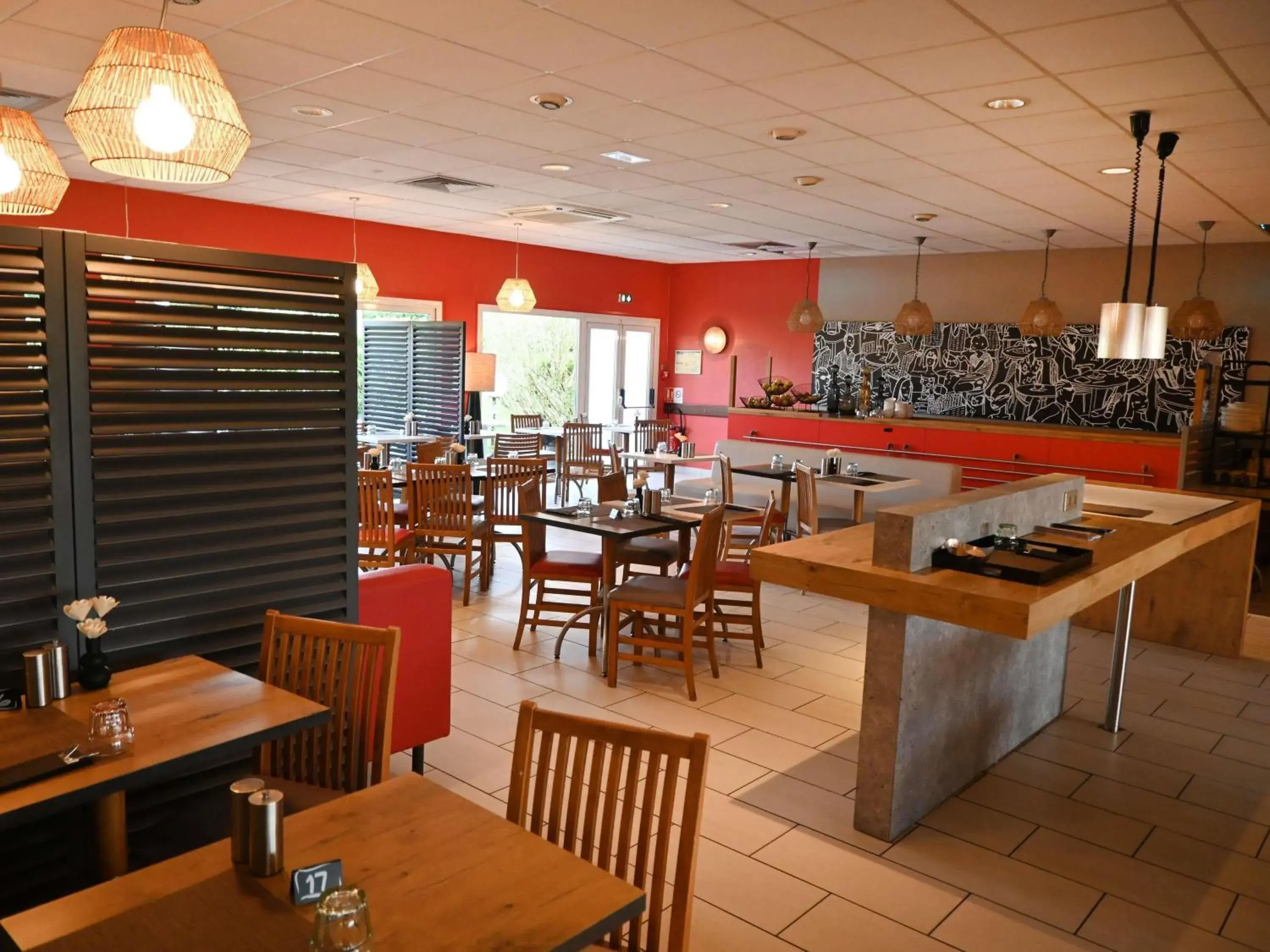 Restaurant/places to eat in ibis Laval Le Relais D'Armor Restaurant/places to eat in ibis Laval Le Relais D'Armor