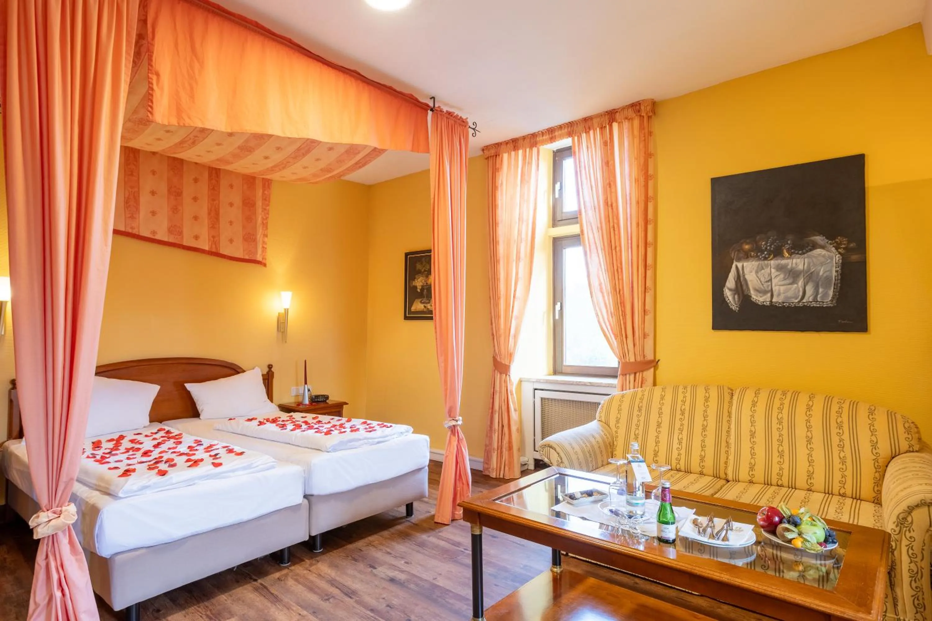 Bed in Burghotel Staufenberg