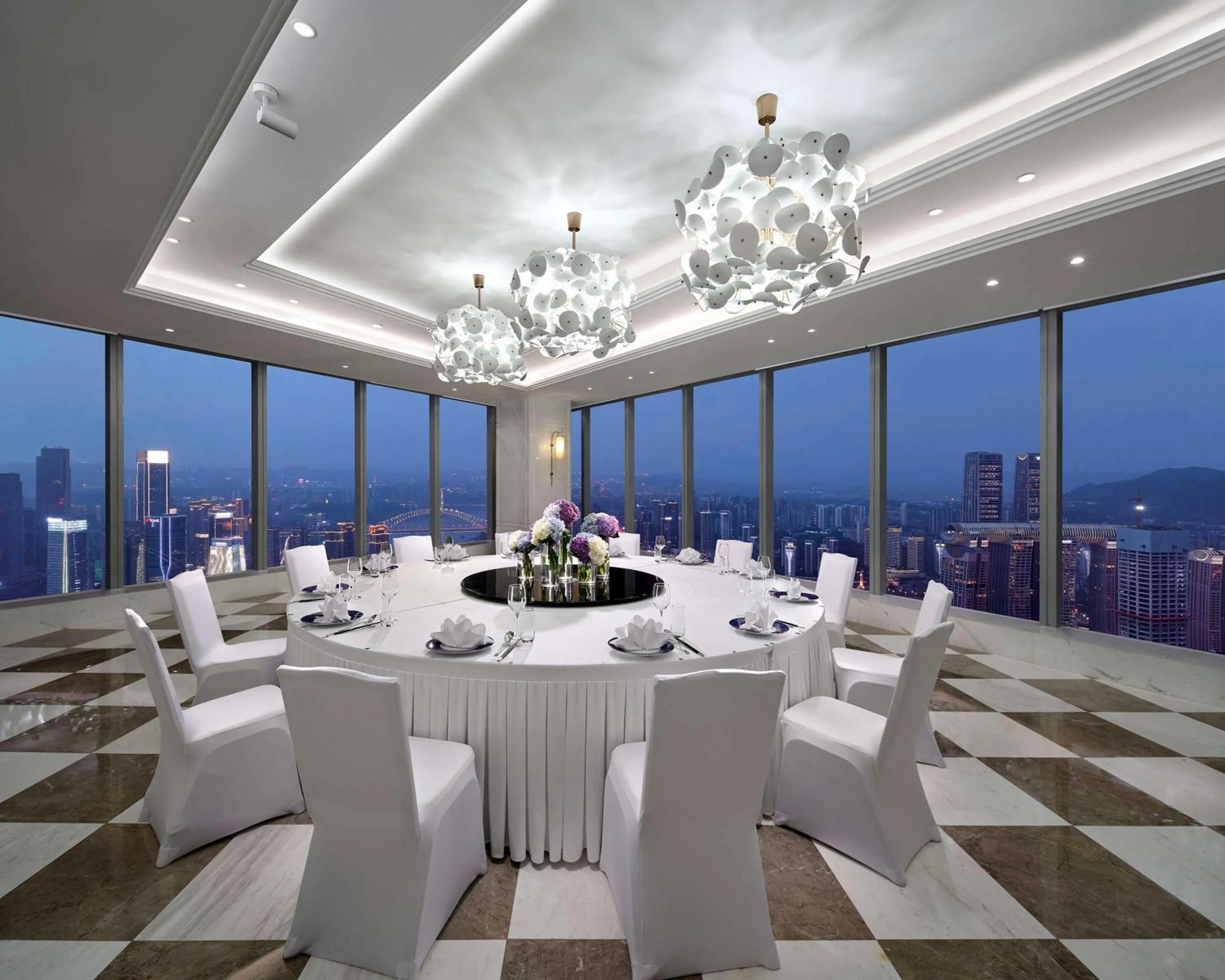 Restaurant/places to eat in The Lixury Hotel, in The Unbound Collection by Hyatt - Liberation Square