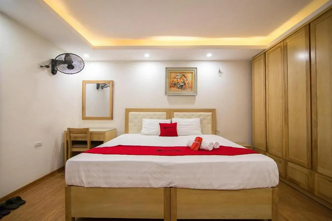 Bed in Galaxy Hanoi Hotel & Apartment - 12 ngõ 80 Trần Duy Hưng Bed in Galaxy Hanoi Hotel & Apartment - 12 ngõ 80 Trần Duy Hưng