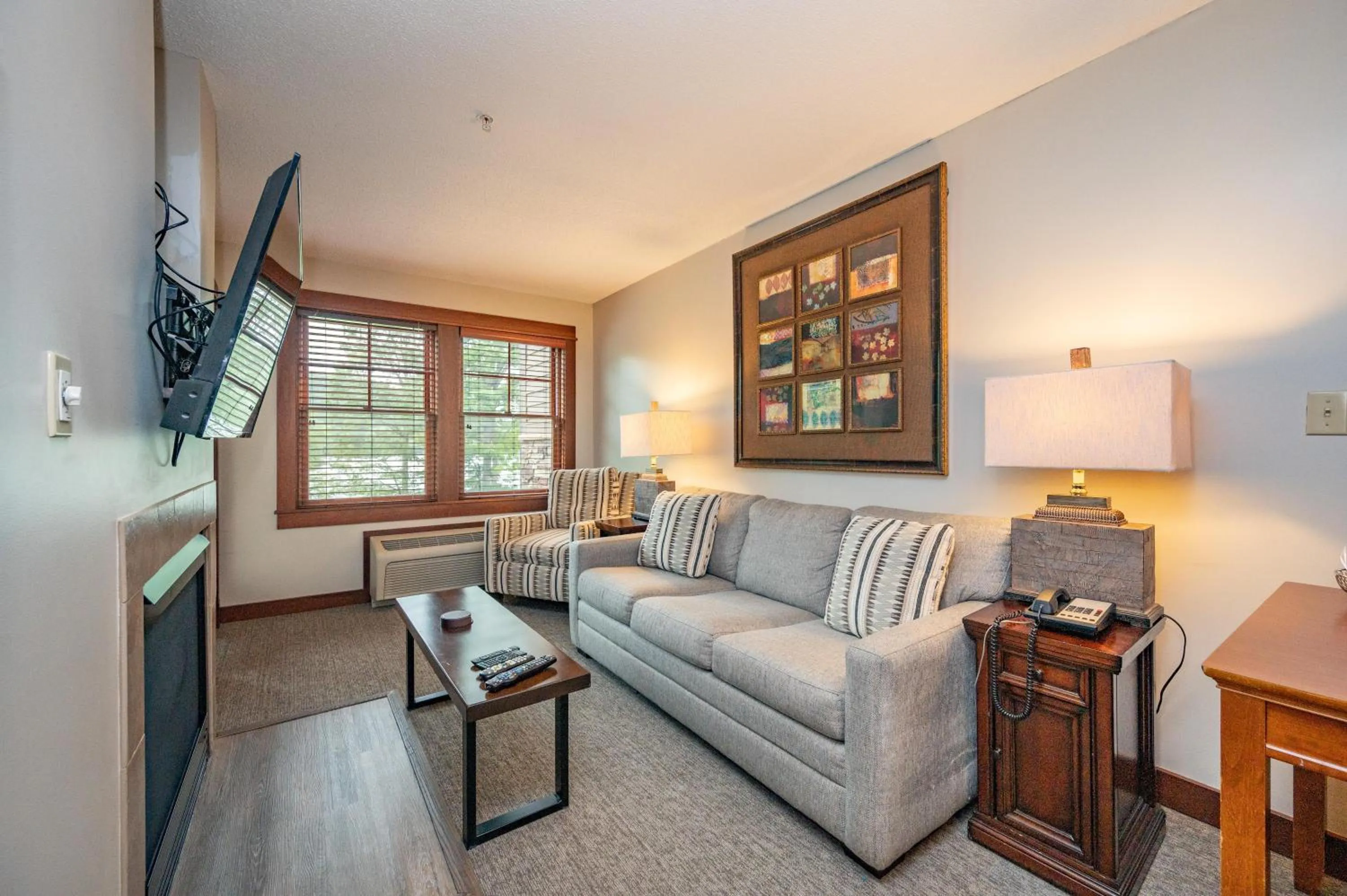 A115 One Bedroom Lake View