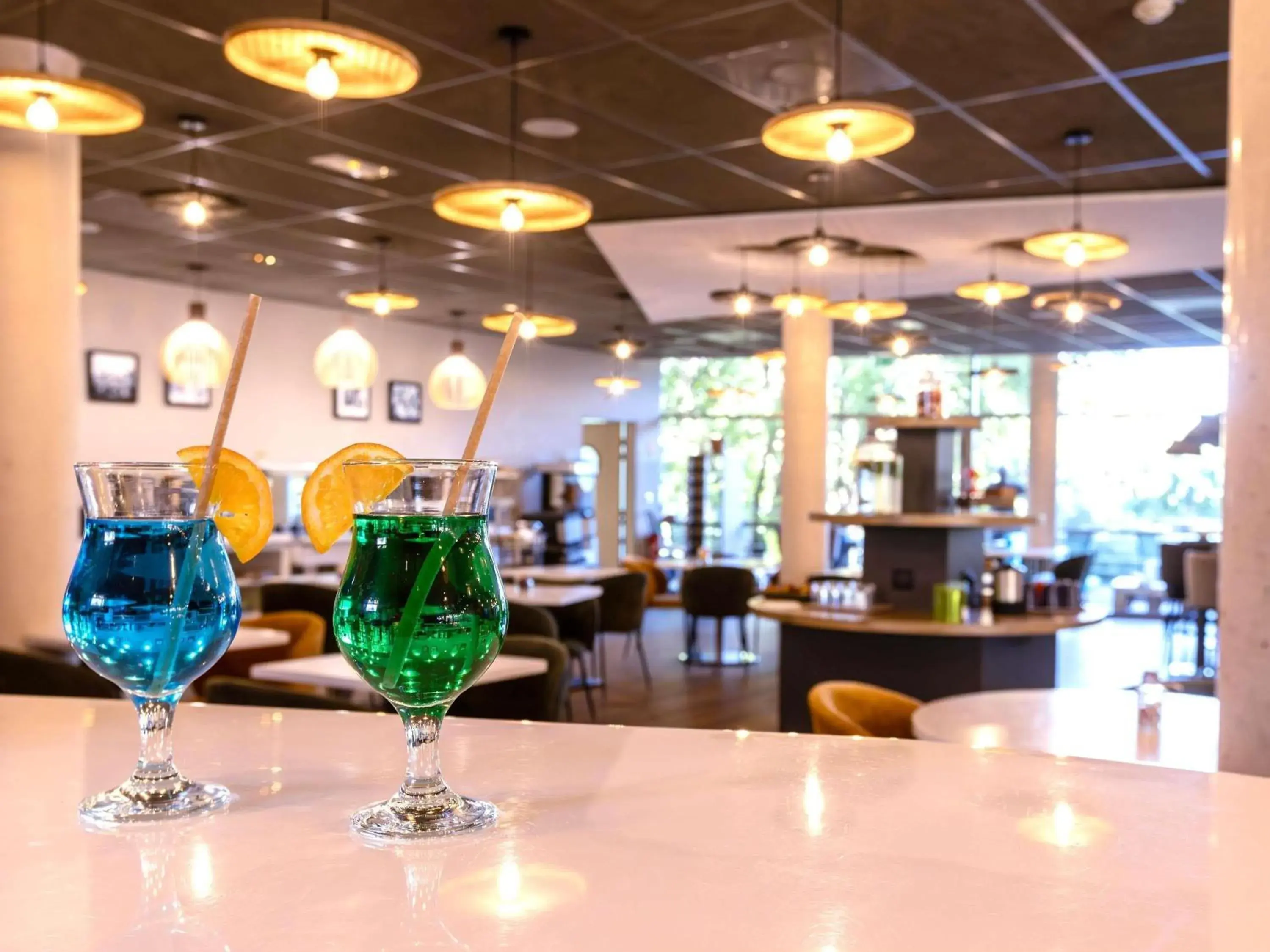 Lounge or bar in ibis Styles Troyes Centre Lounge or bar in ibis Styles Troyes Centre