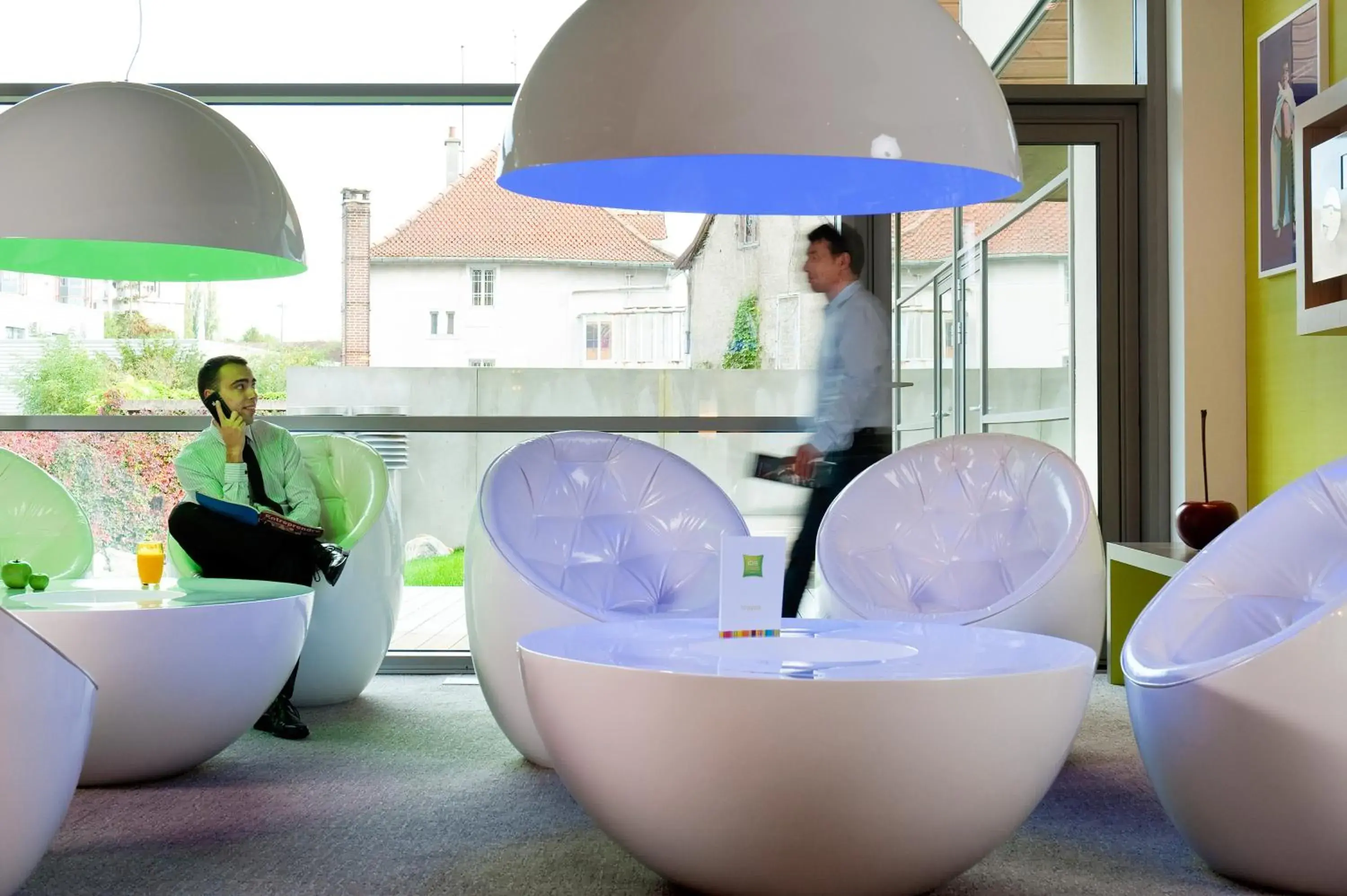 Lounge or bar in ibis Styles Troyes Centre Lounge or bar in ibis Styles Troyes Centre