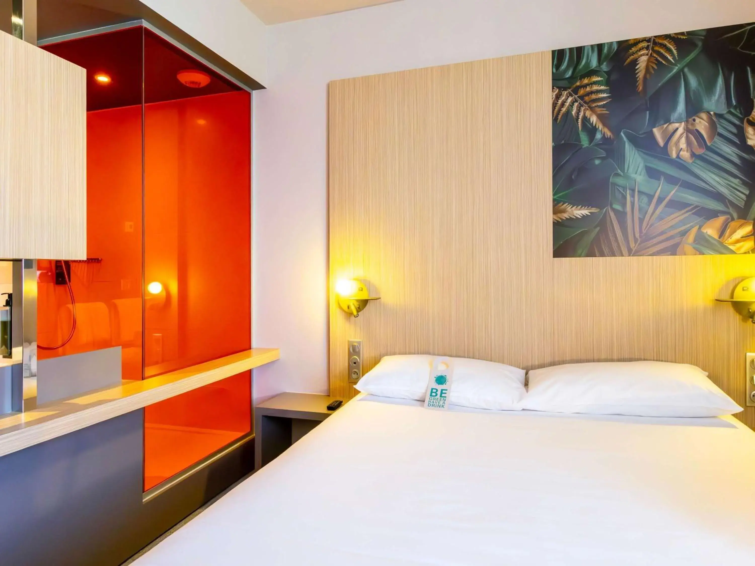 Bedroom, Bed in ibis Styles Troyes Centre Bedroom, Bed in ibis Styles Troyes Centre