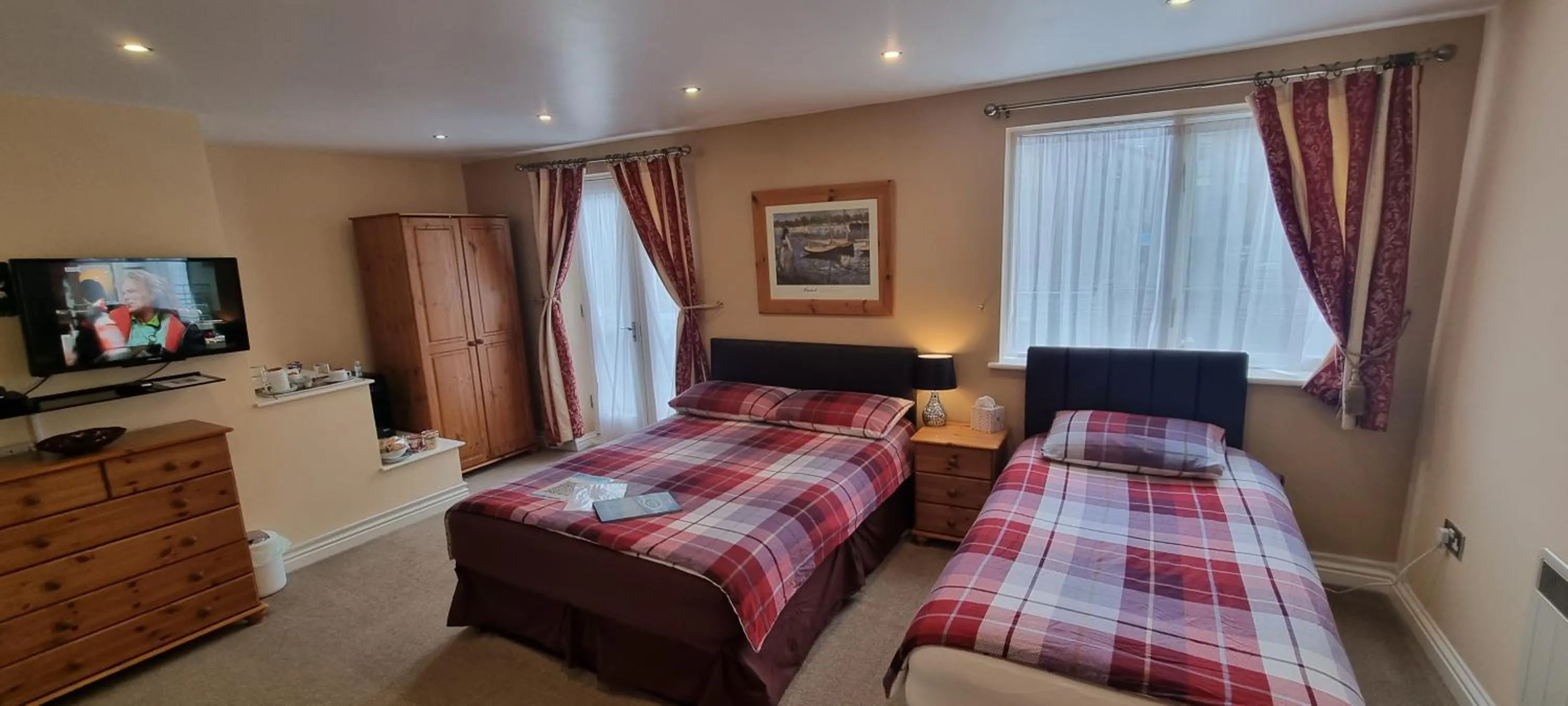 Town House B & B