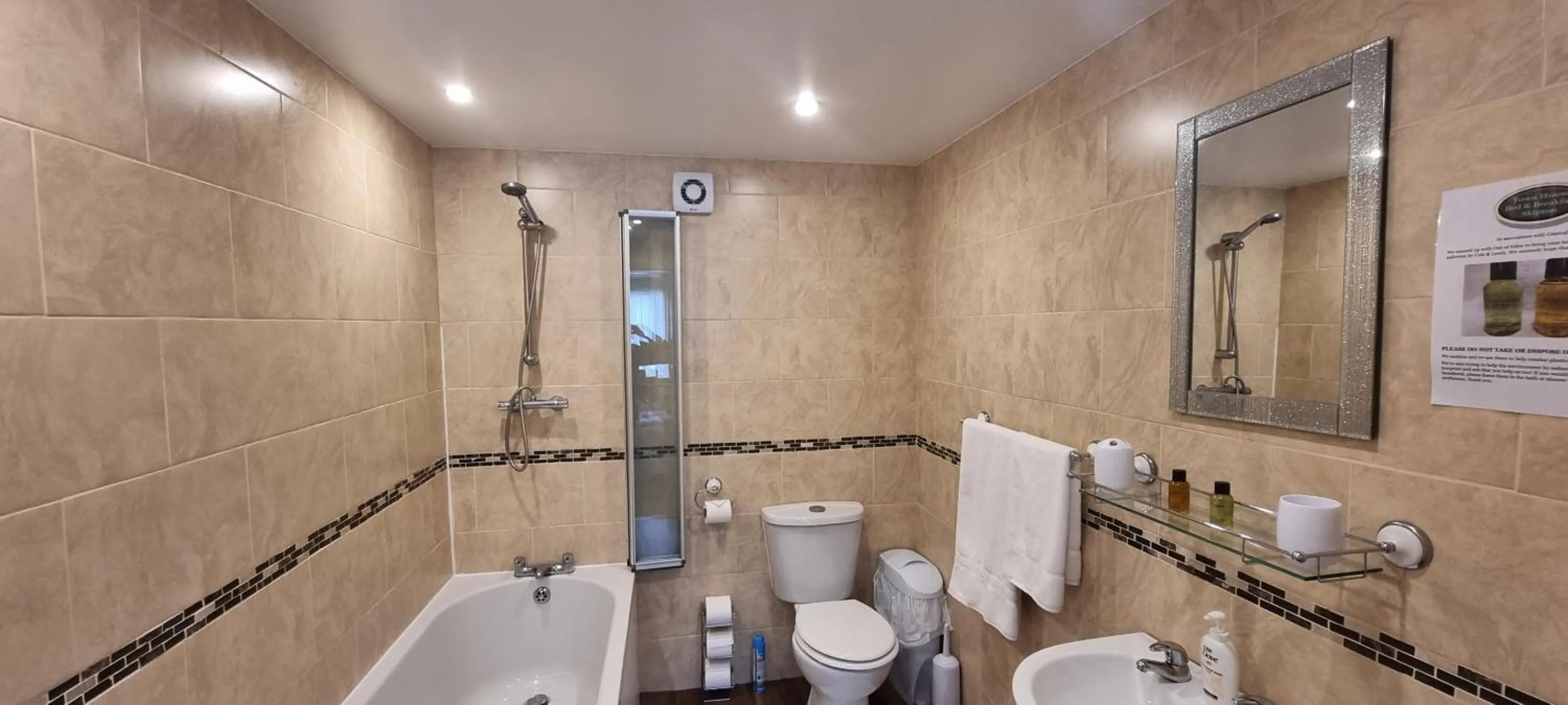 Town House B & B