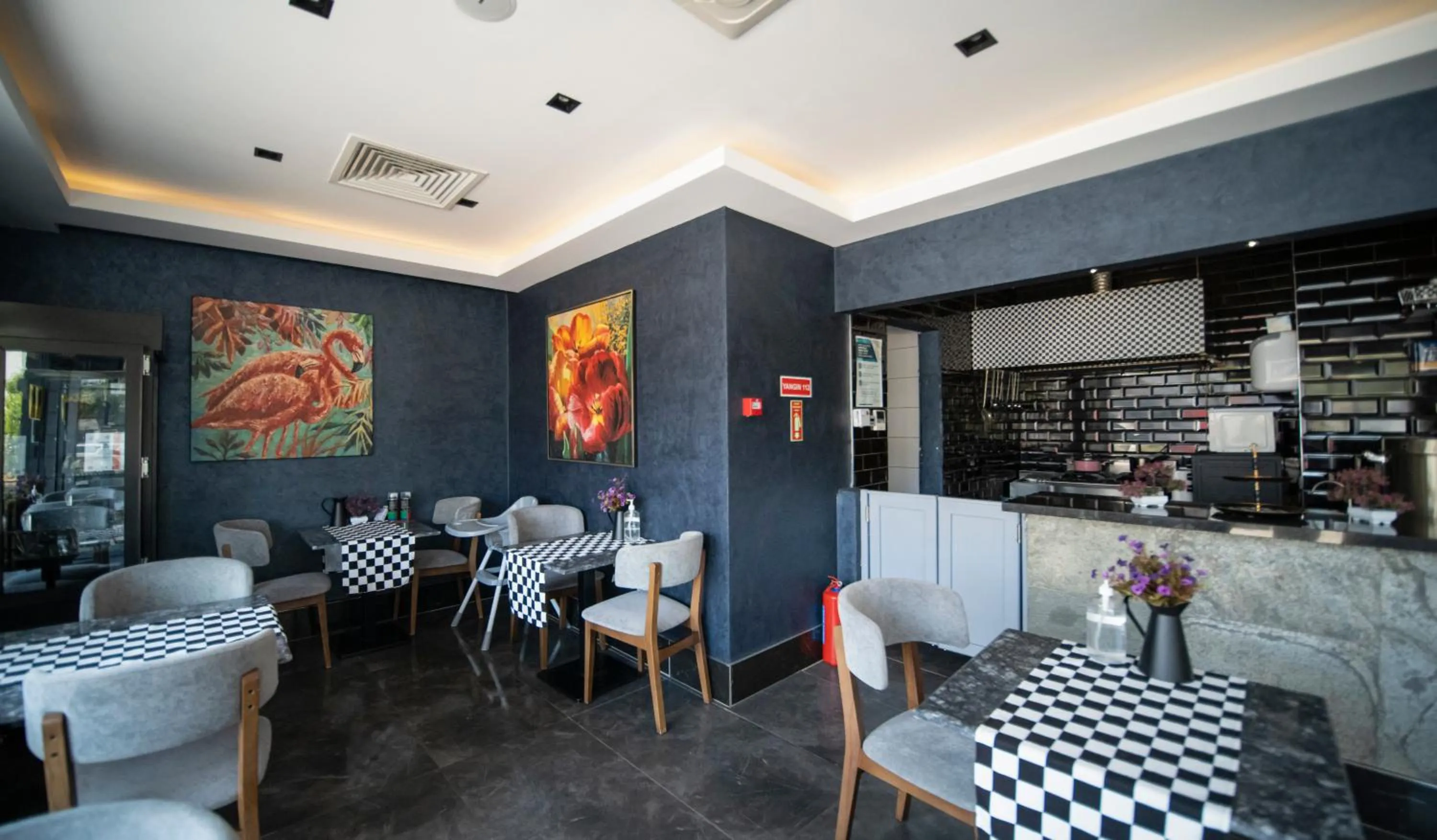 Restaurant/places to eat in Sea Palm Otel Yalıkavak