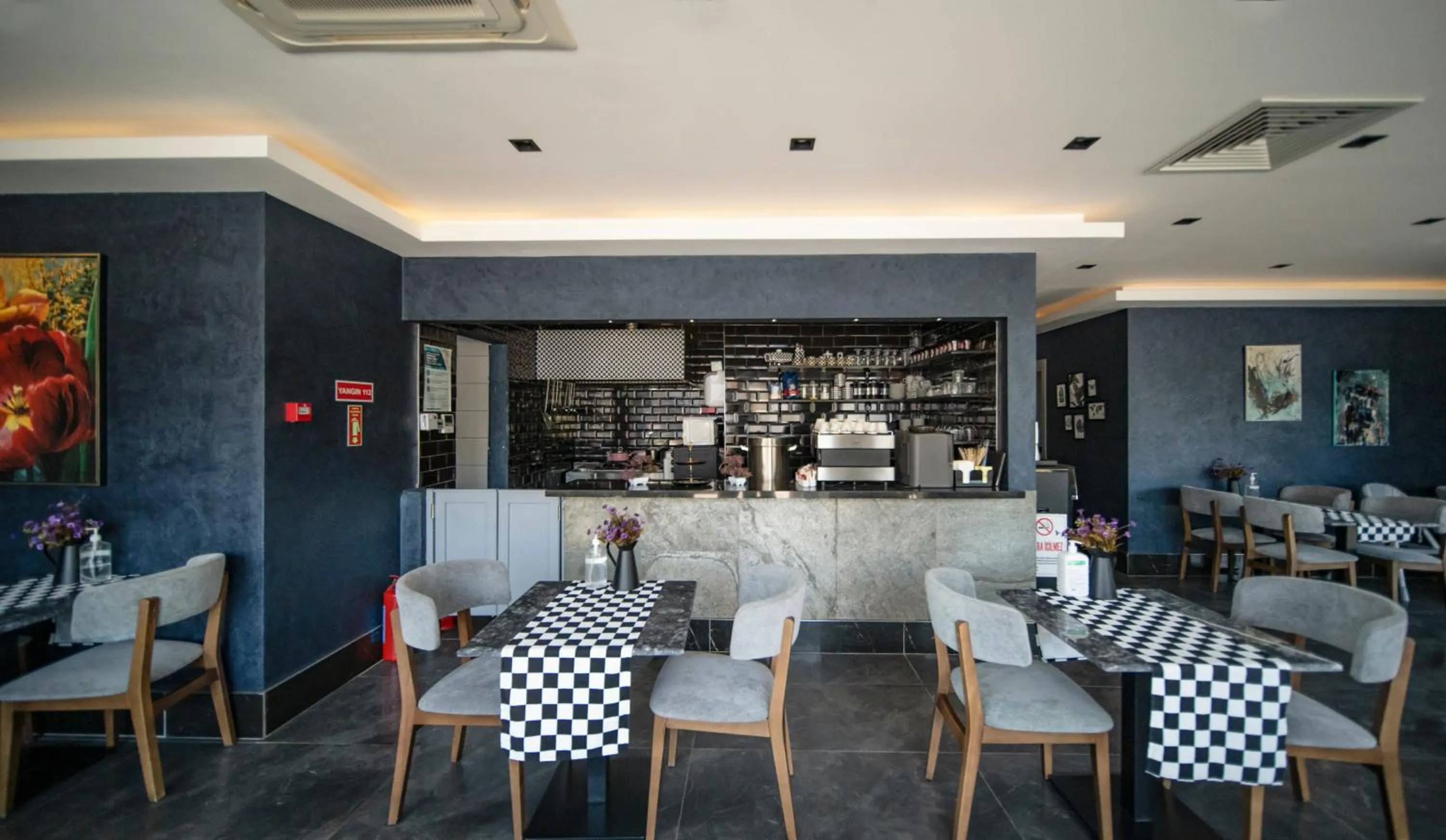 Restaurant/places to eat in Sea Palm Otel Yalıkavak