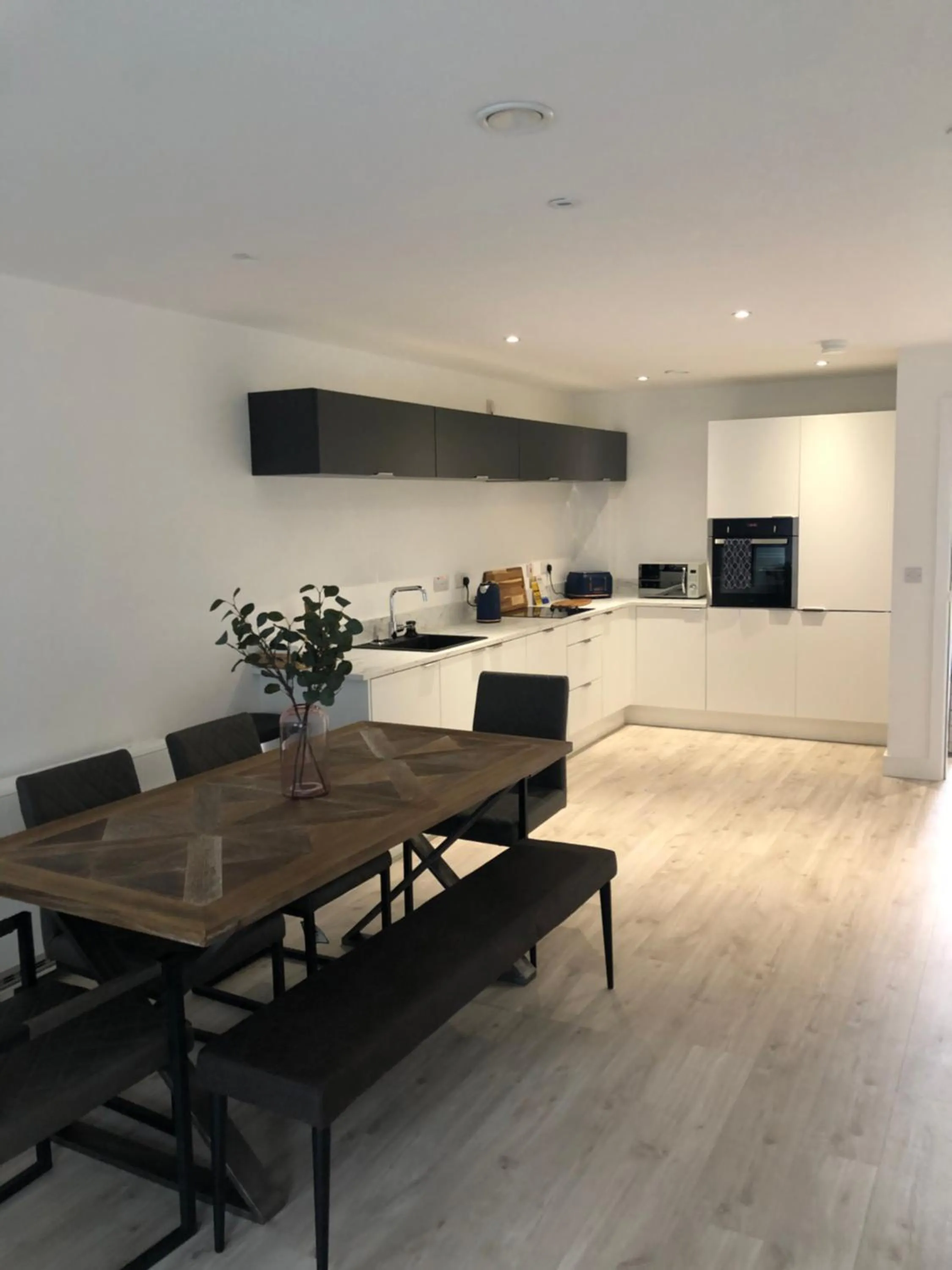 Luxury apartment in the heart of Portrush Main St