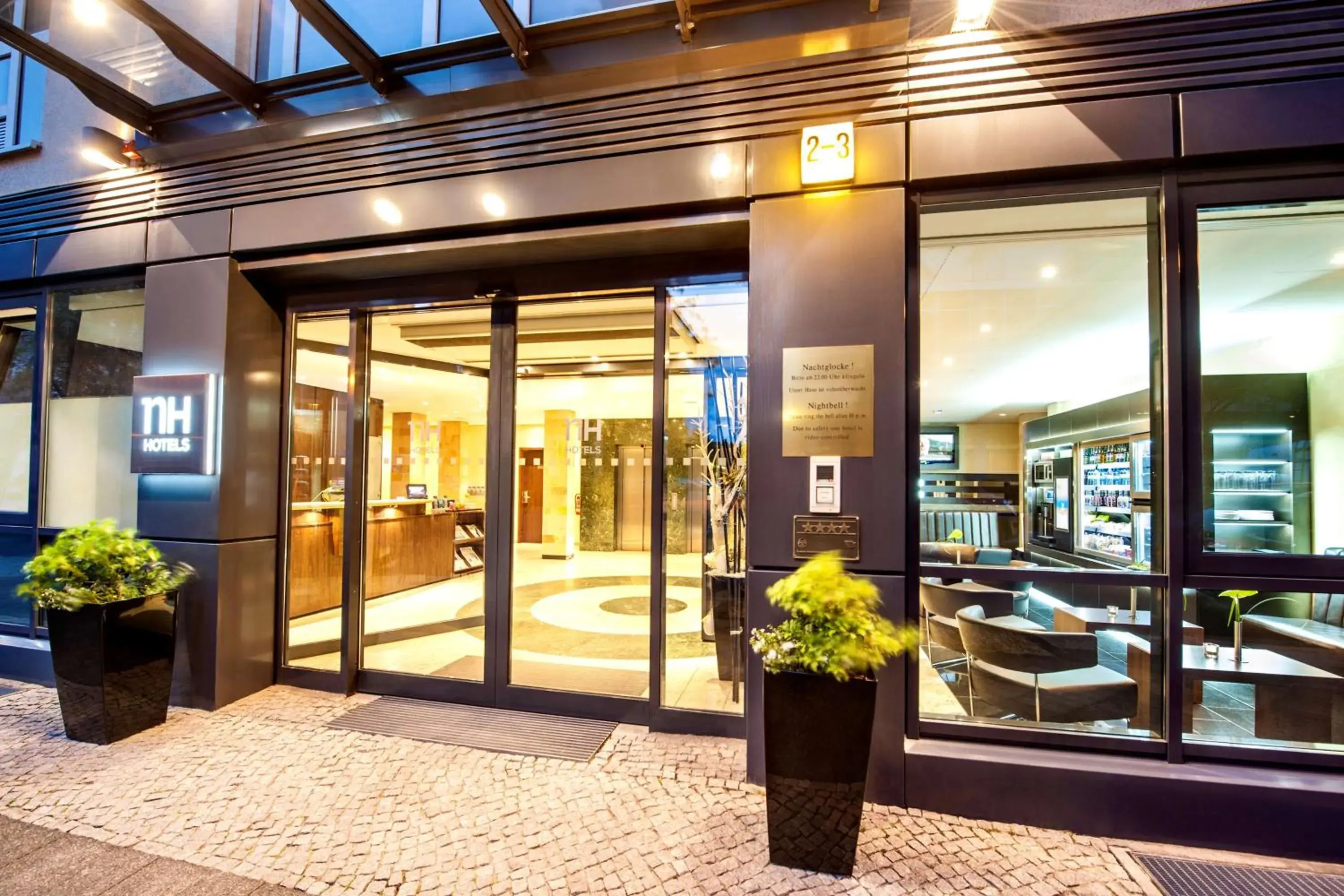 Property building in NH Berlin City Ost Property building in NH Berlin City Ost