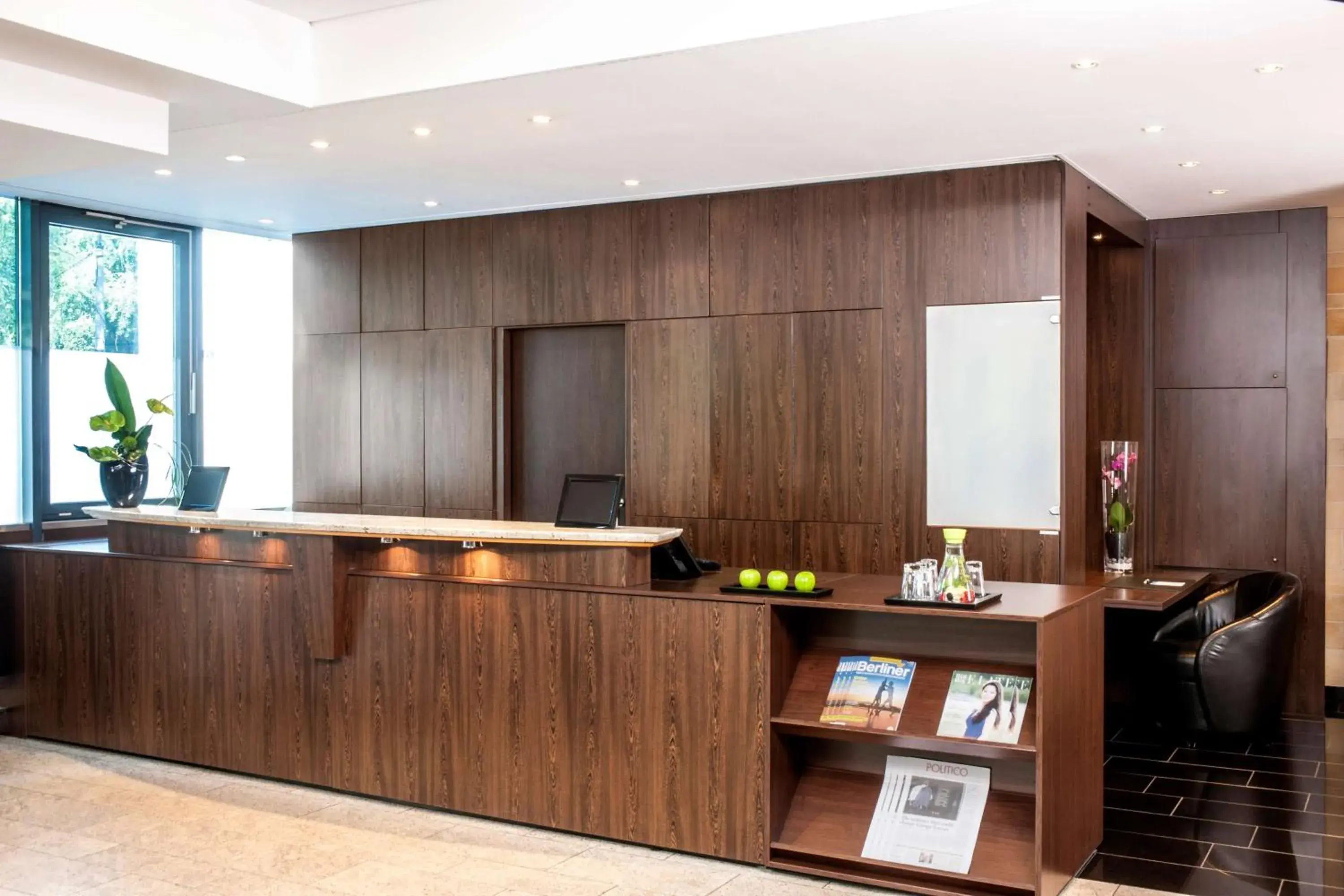 Lobby or reception in NH Berlin City Ost Lobby or reception in NH Berlin City Ost