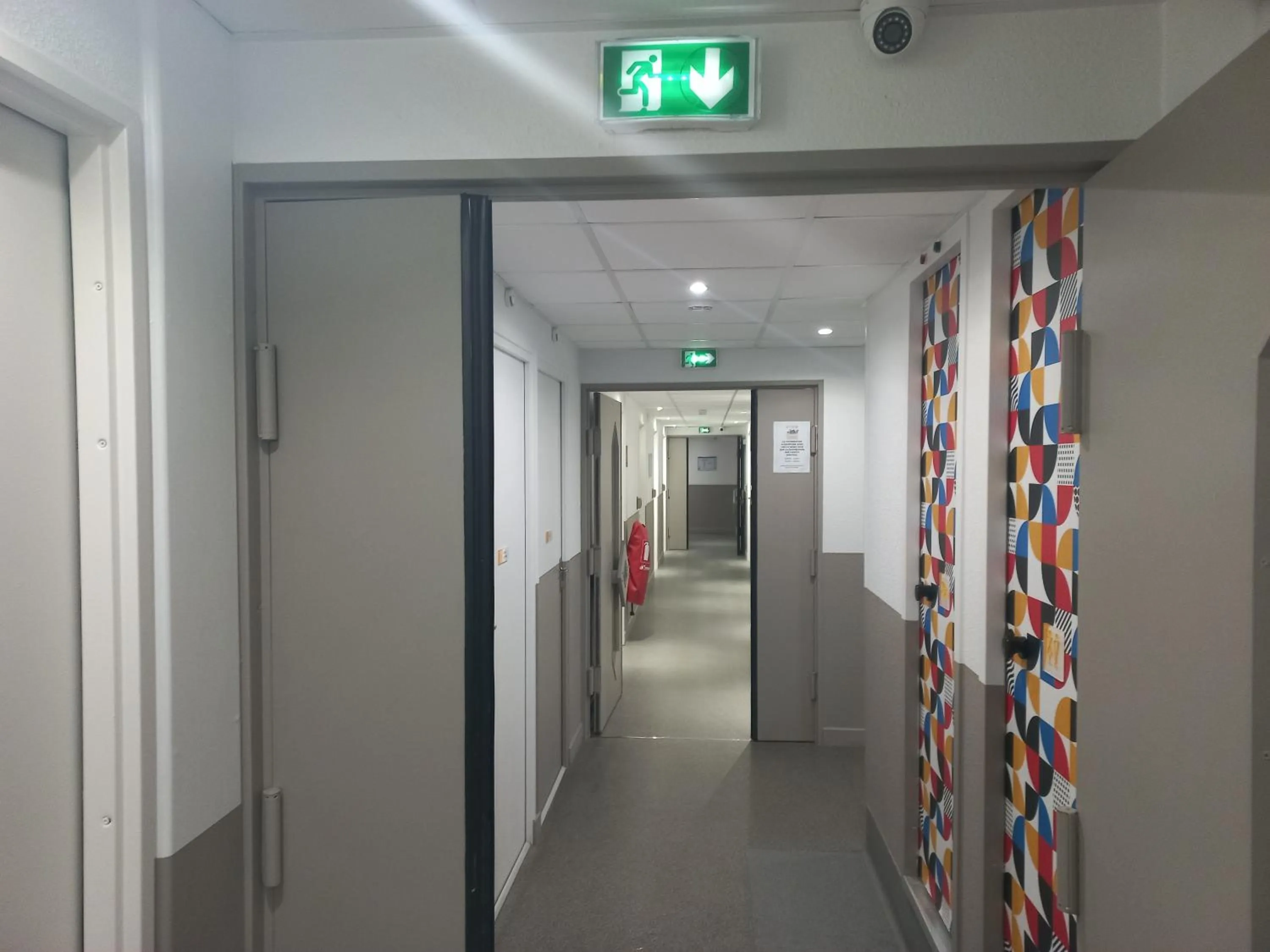 Shower in Premiere Classe Evry Sud - Mennecy