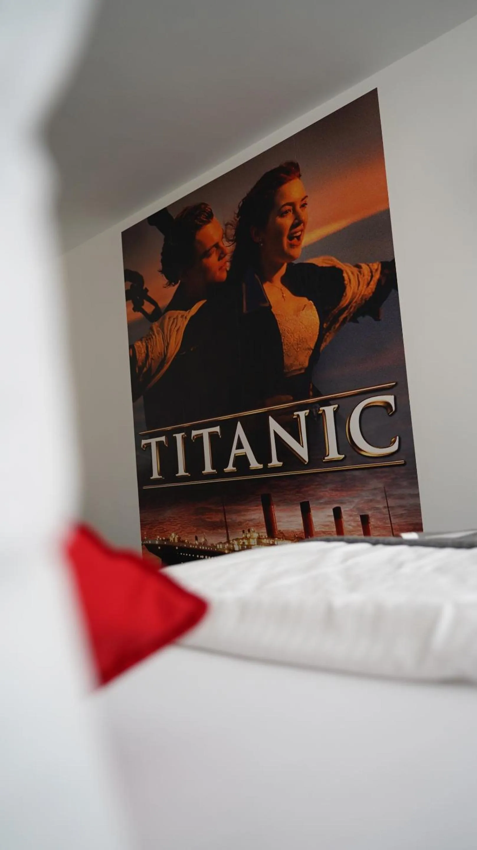 Bedroom, Bed in Amical Hotel Hagen - Am Hauptbahnhof