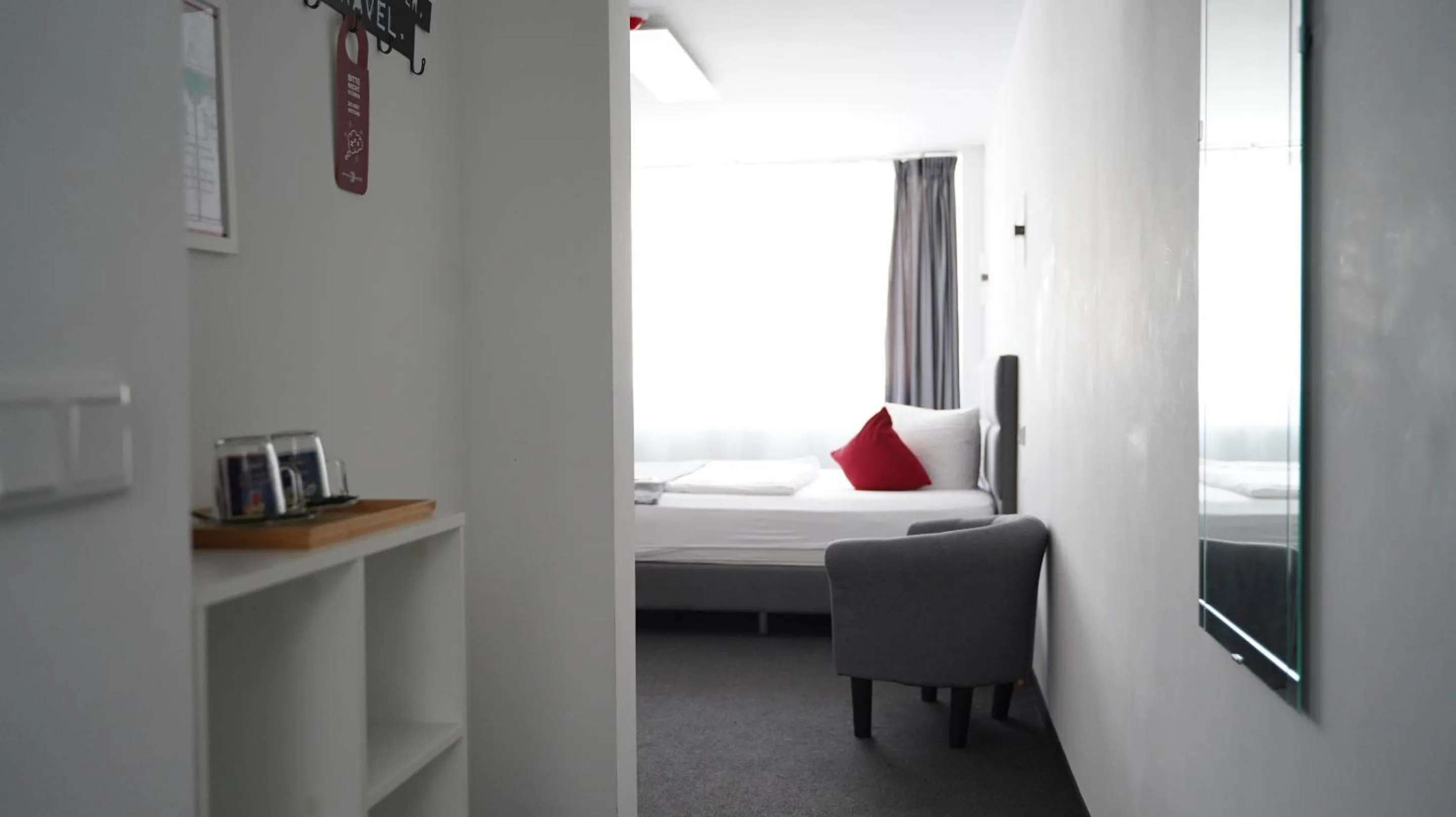 Bedroom, Bed in Amical Hotel Hagen - Am Hauptbahnhof