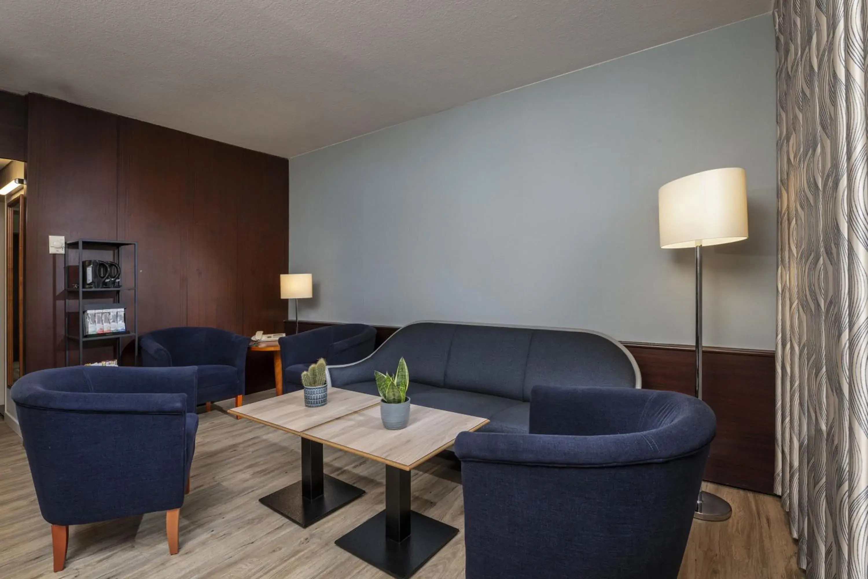 Lounge or bar in Maritim Hotel Darmstadt Lounge or bar in Maritim Hotel Darmstadt