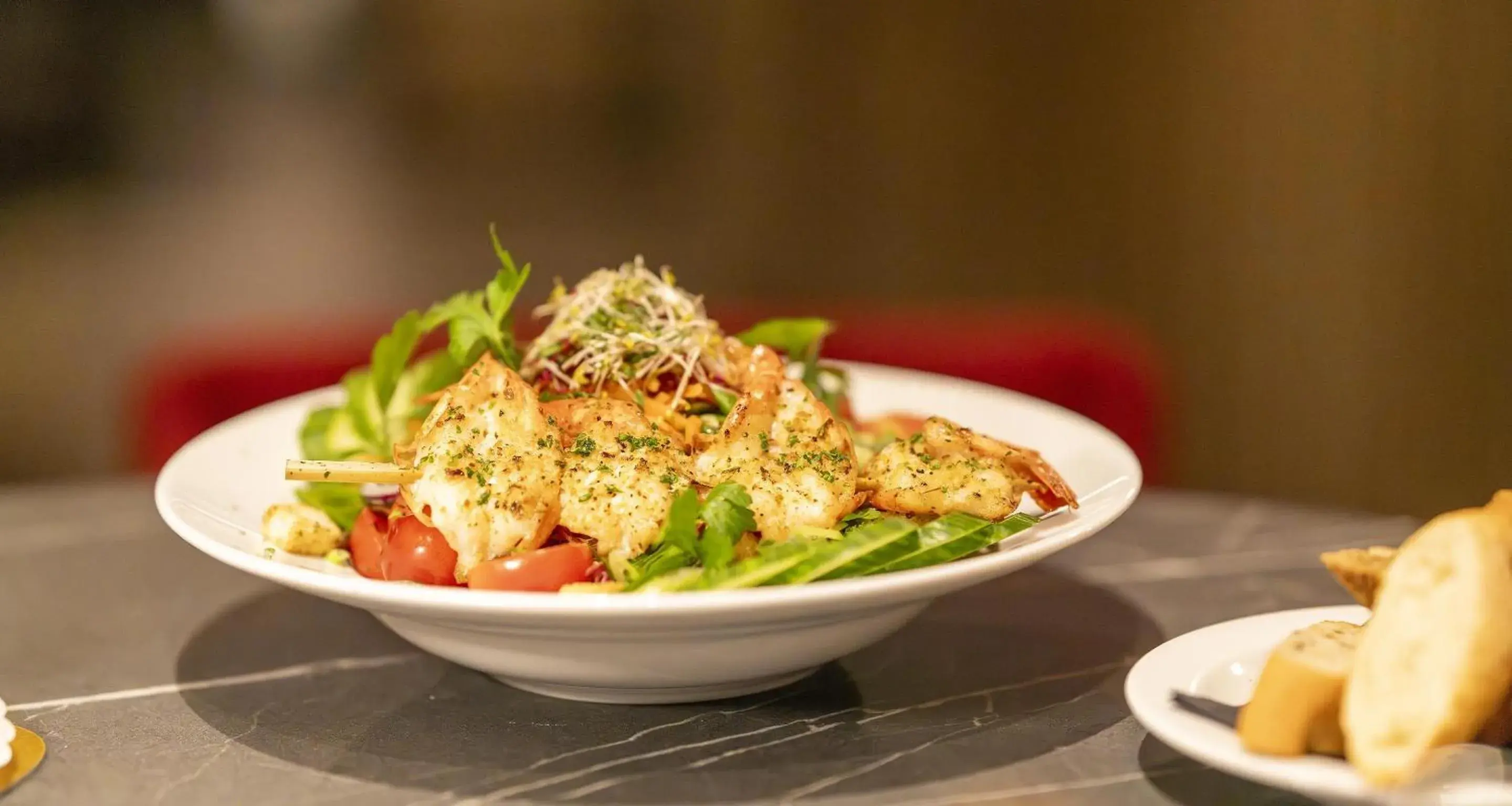 Lounge or bar in Best Western Plus Plaza Hotel Darmstadt Lounge or bar in Best Western Plus Plaza Hotel Darmstadt