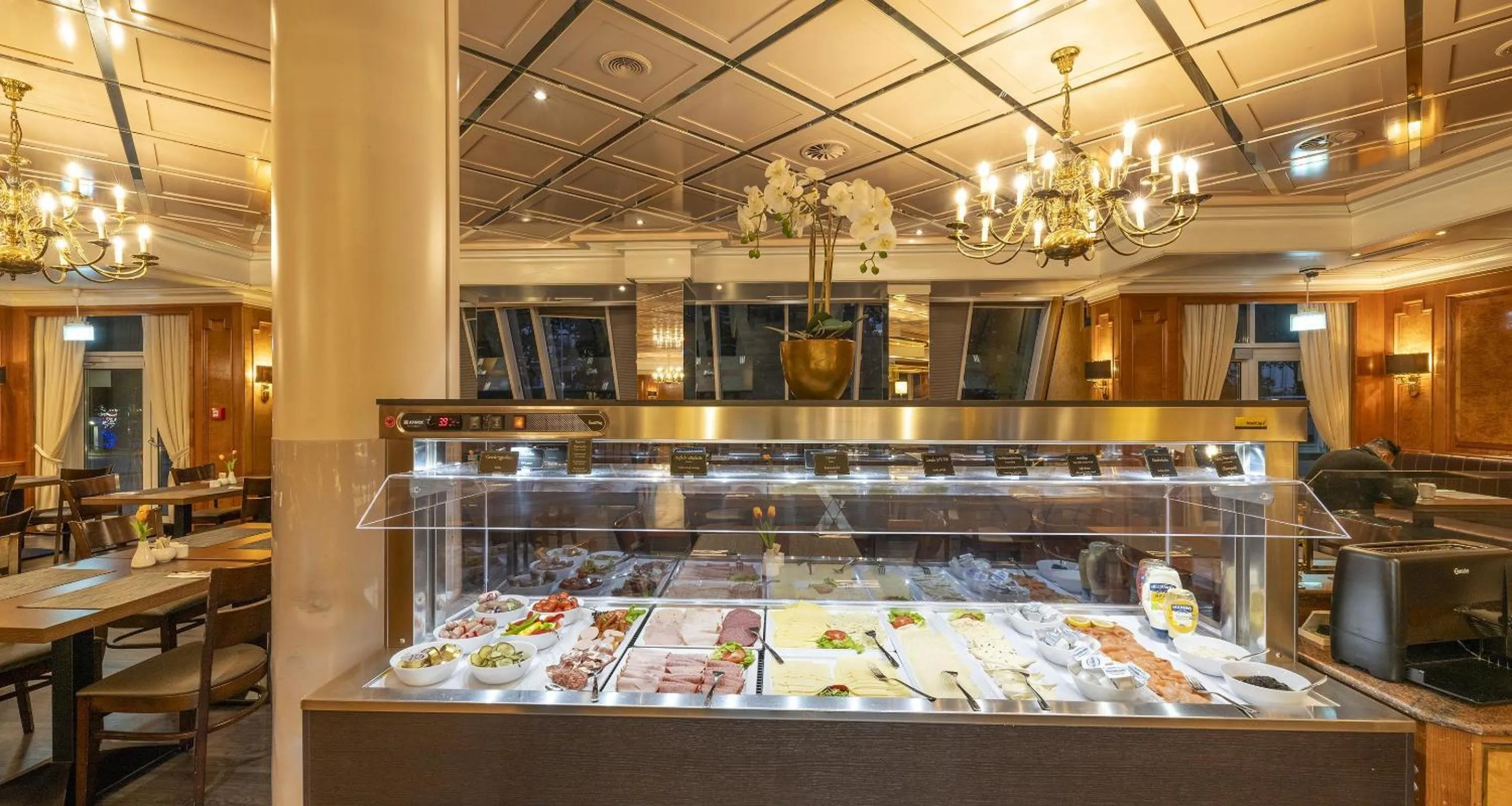 Food and drinks in Best Western Plus Plaza Hotel Darmstadt