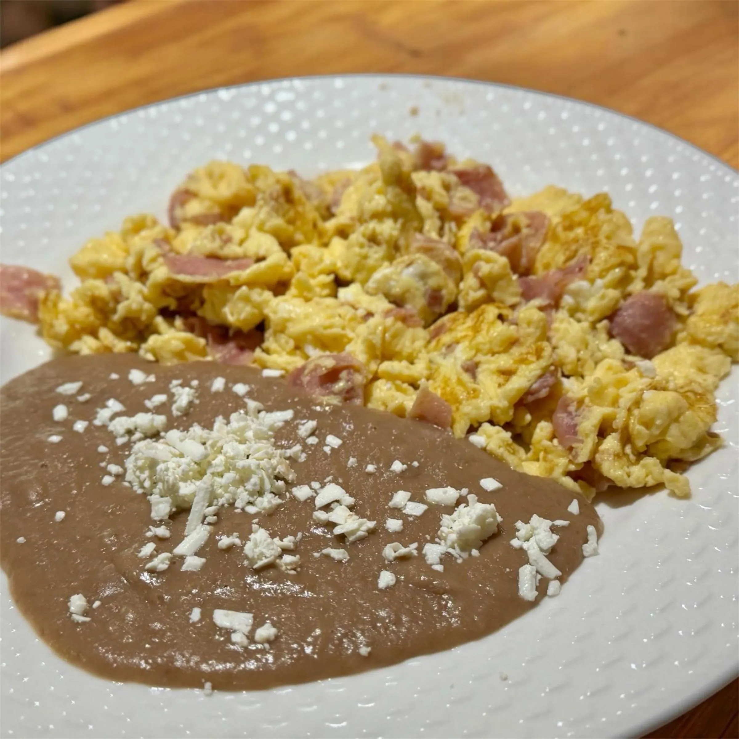 Breakfast in Capital O Hotel Jazuli