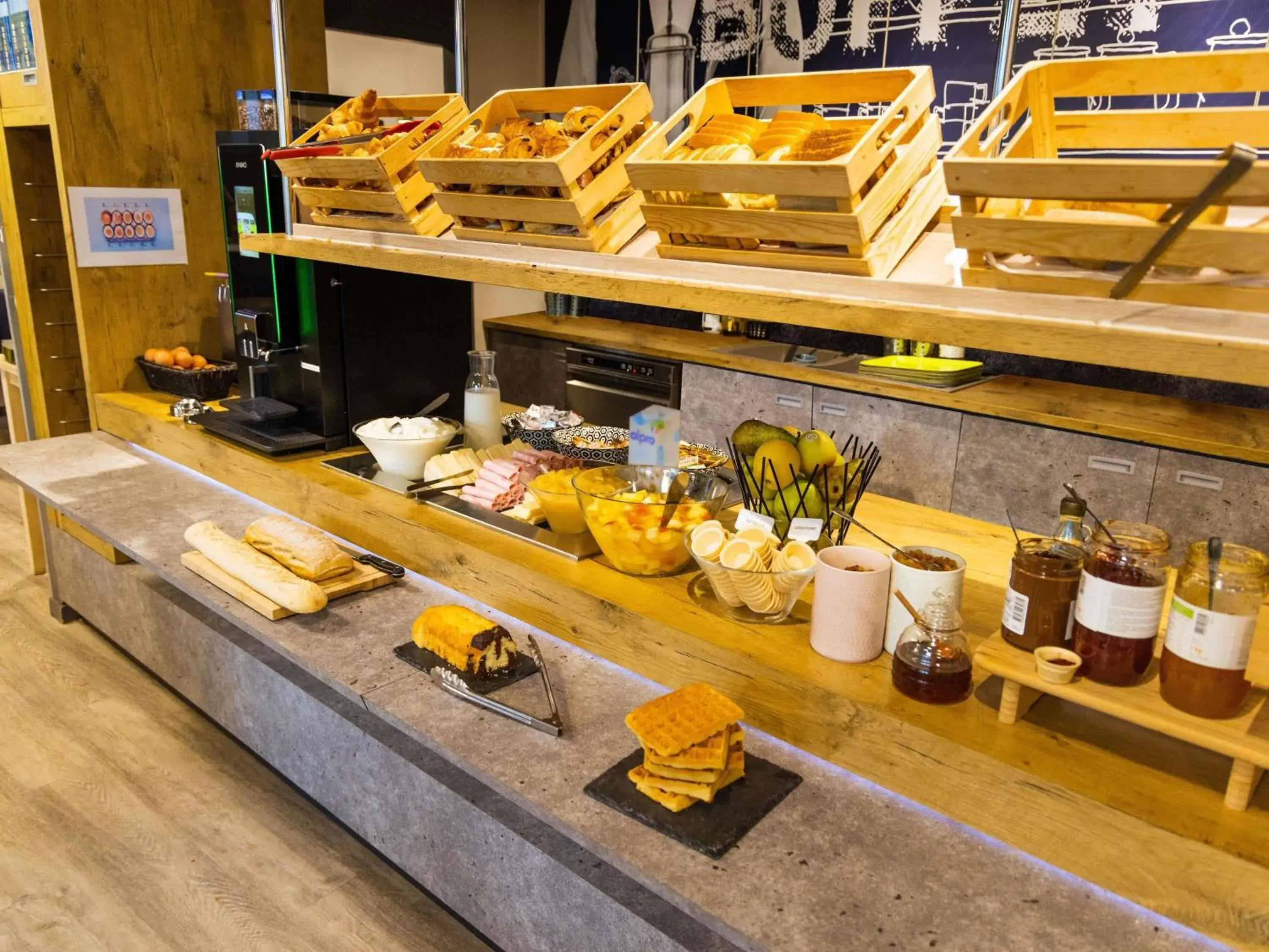 Property building in ibis budget Paris Porte de Vanves Property building in ibis budget Paris Porte de Vanves