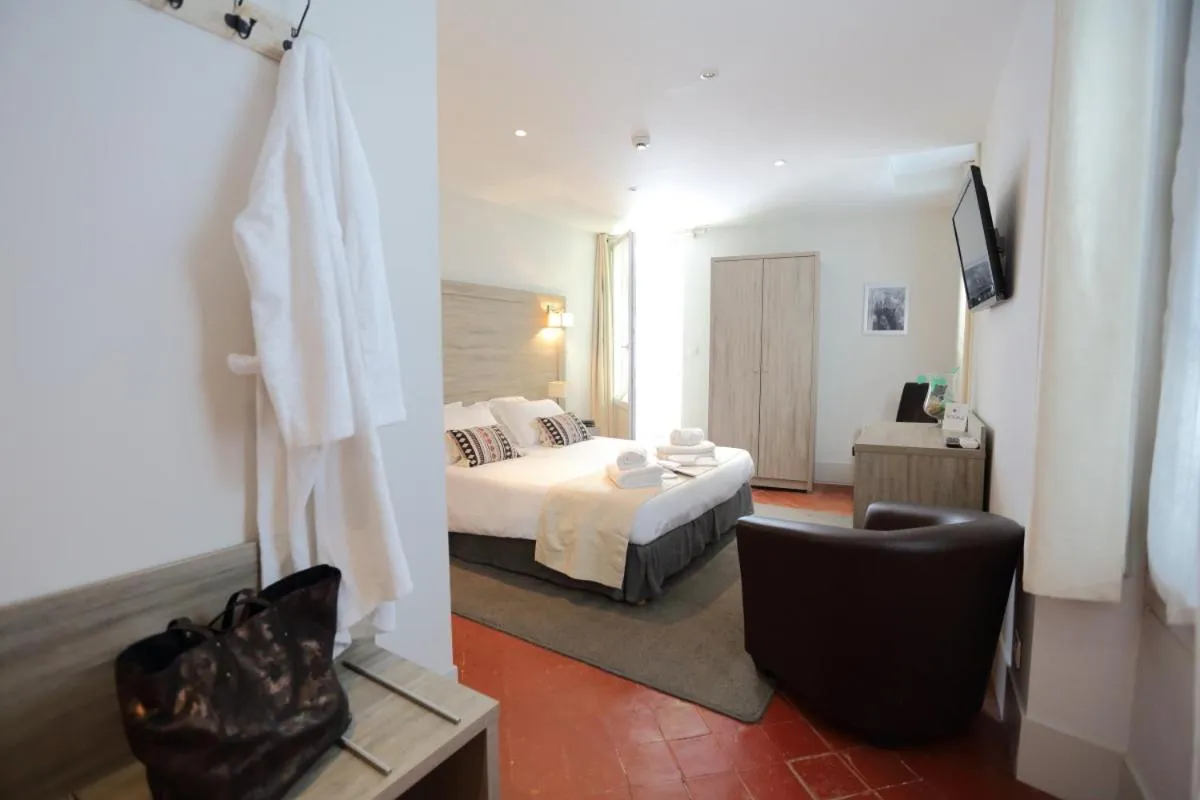 Bed in Hôtel LA MARGELLE