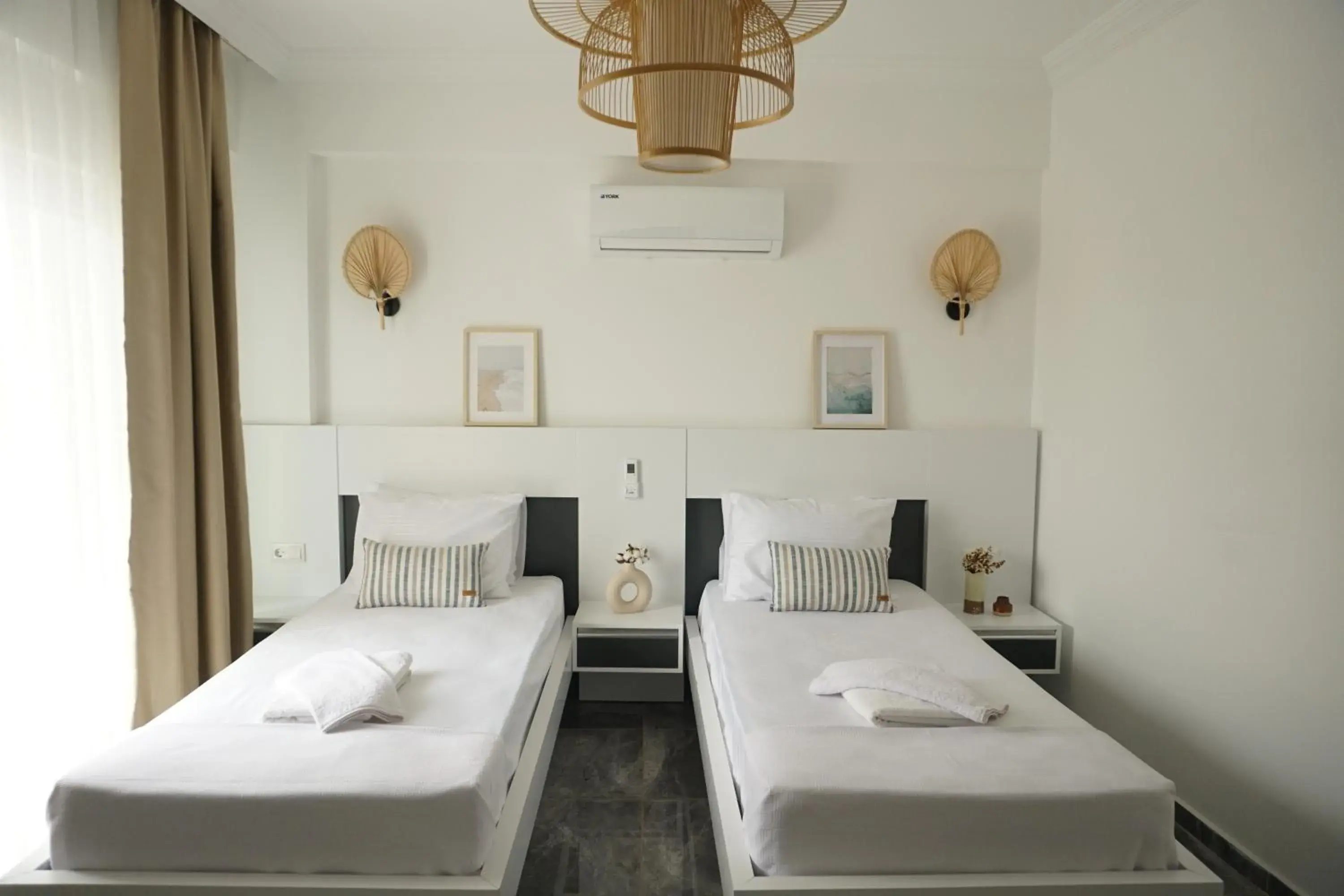 Twin Room with Balcony in Blue Island Luxury Hotel Adults Only Twin Room with Balcony in Blue Island Luxury Hotel Adults Only