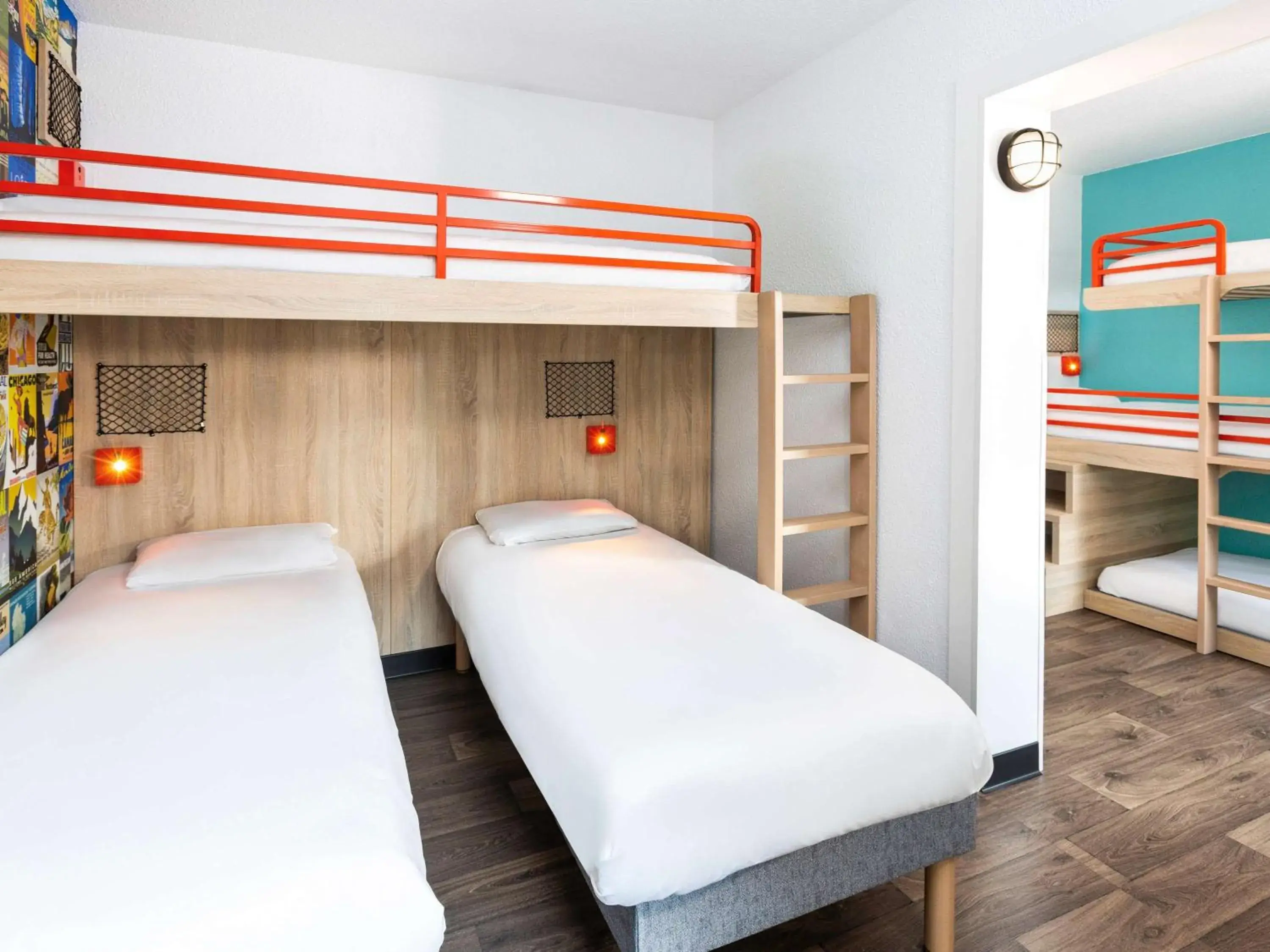 Bedroom, Bed in hotelF1 Paris Porte de Montreuil