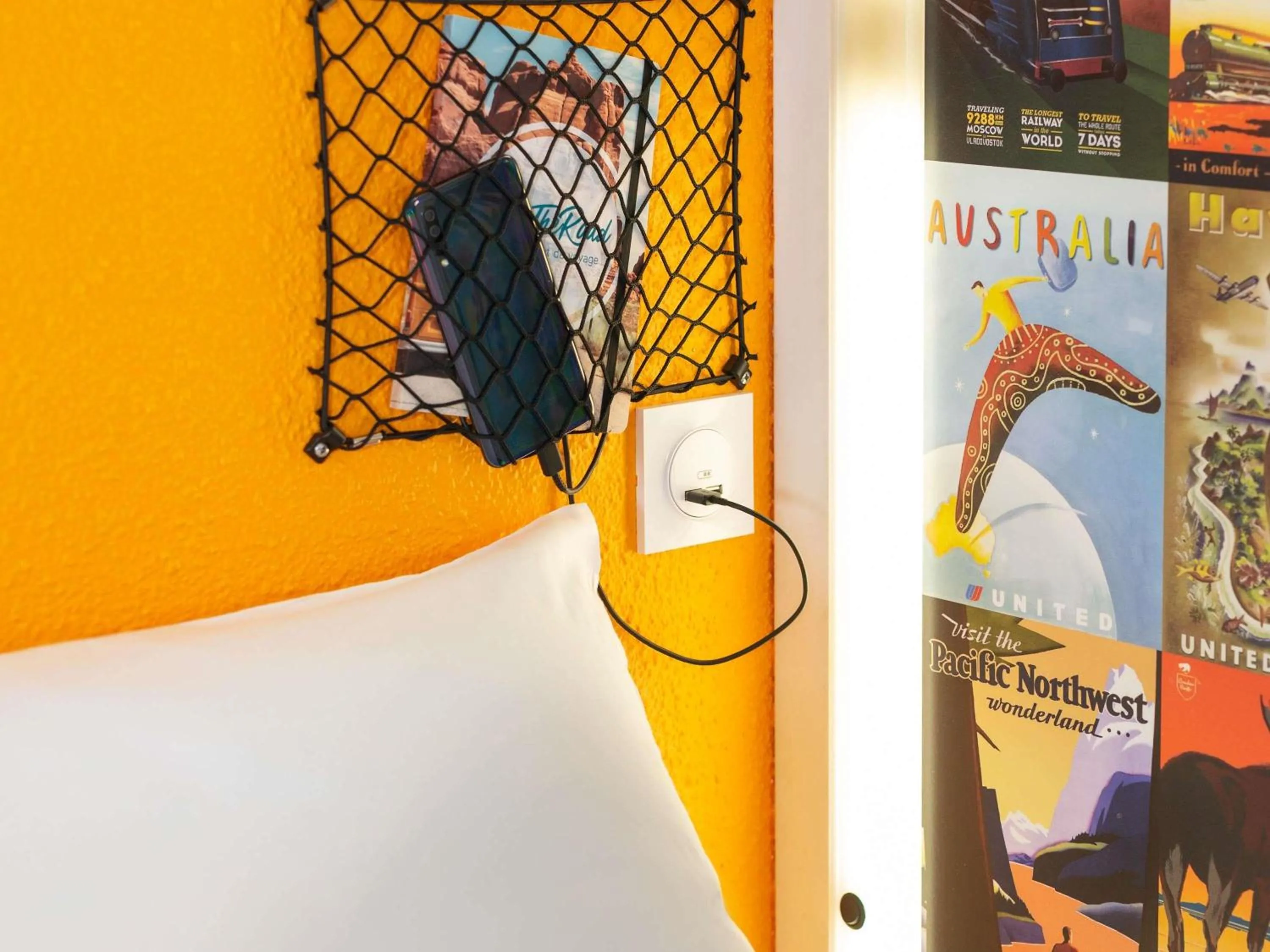 Bedroom in hotelF1 Paris Porte de Montreuil