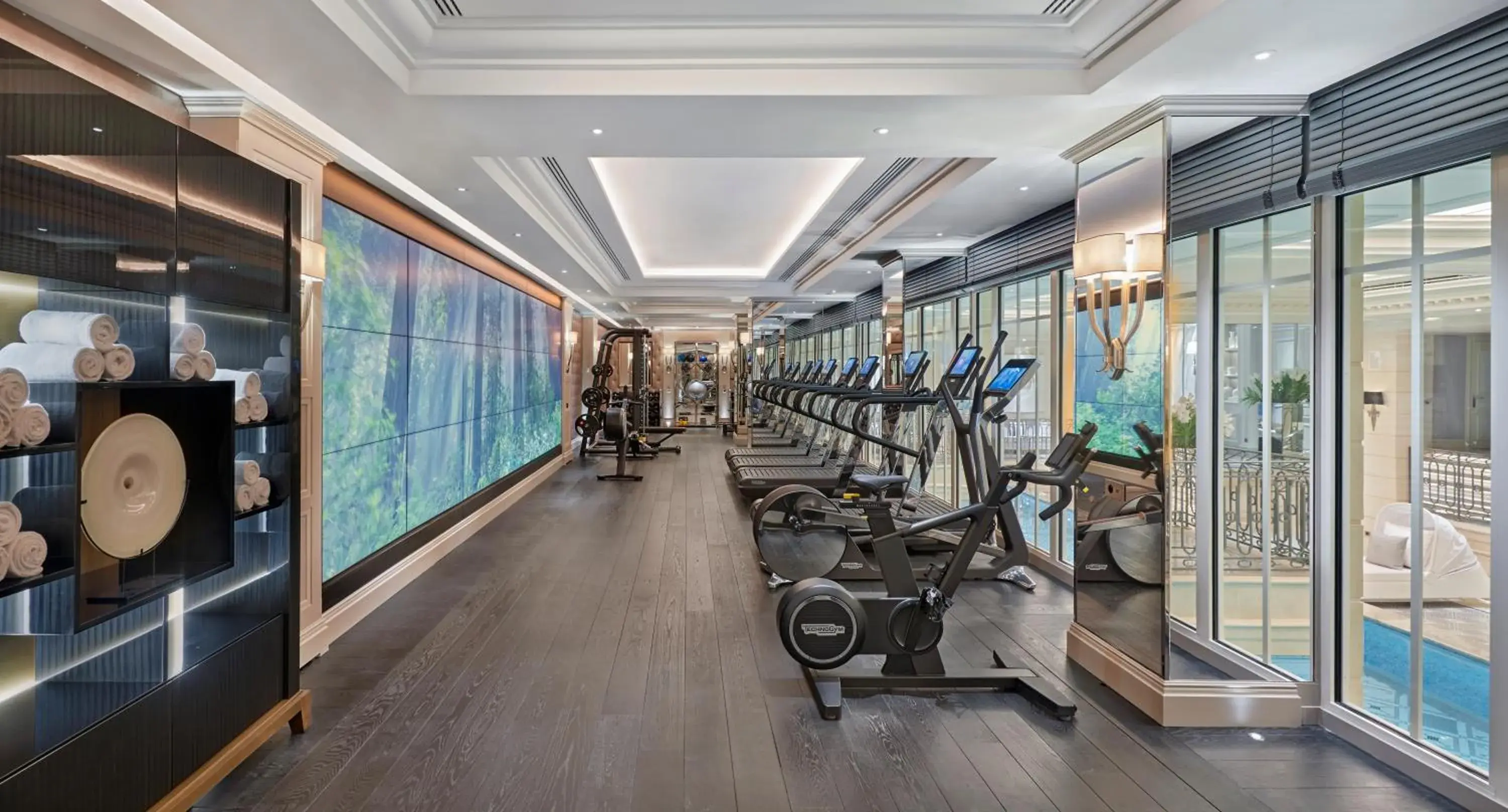 Fitness centre/facilities in Four Seasons Hotel George V Paris Fitness centre/facilities in Four Seasons Hotel George V Paris
