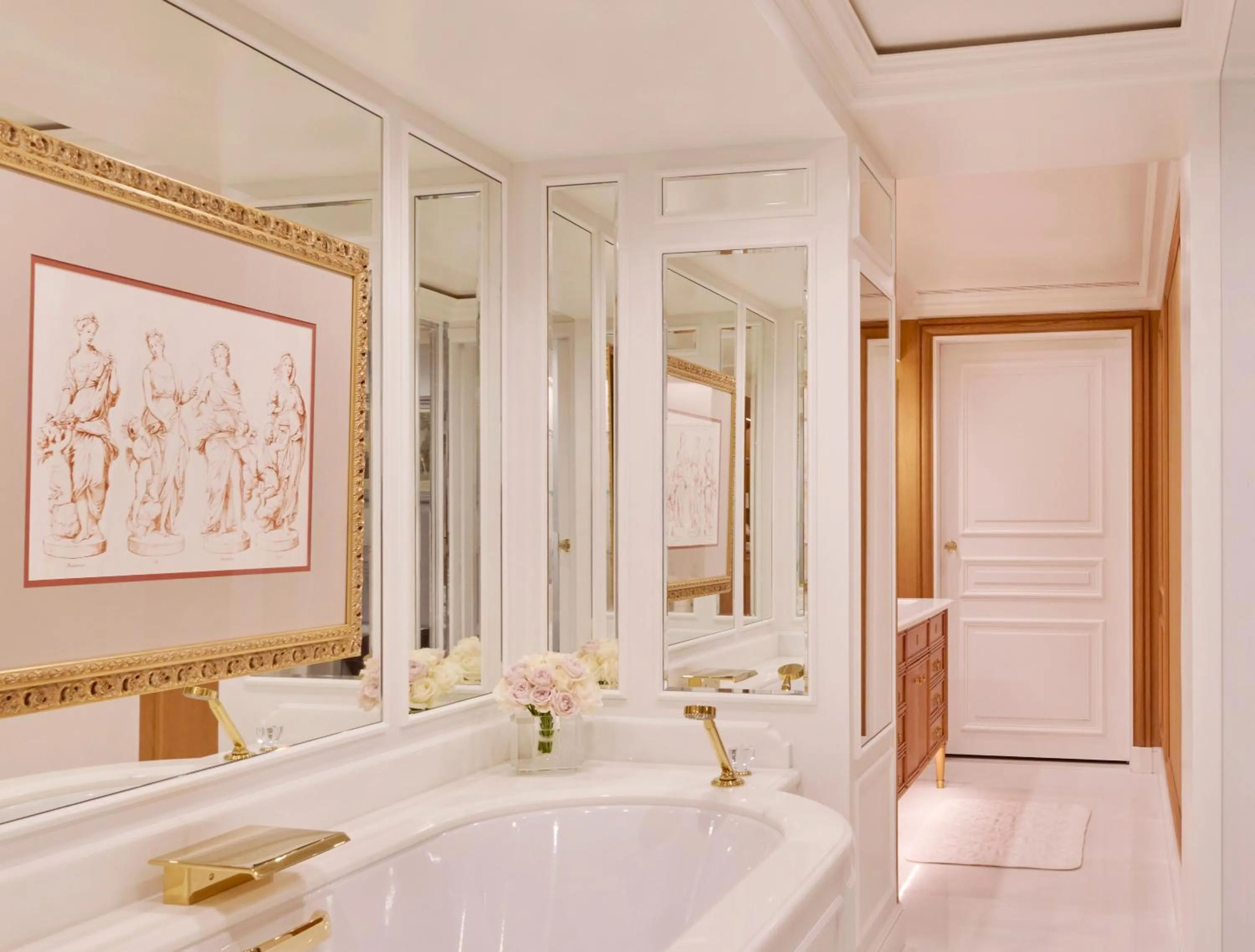 Four Seasons Hotel George V Paris