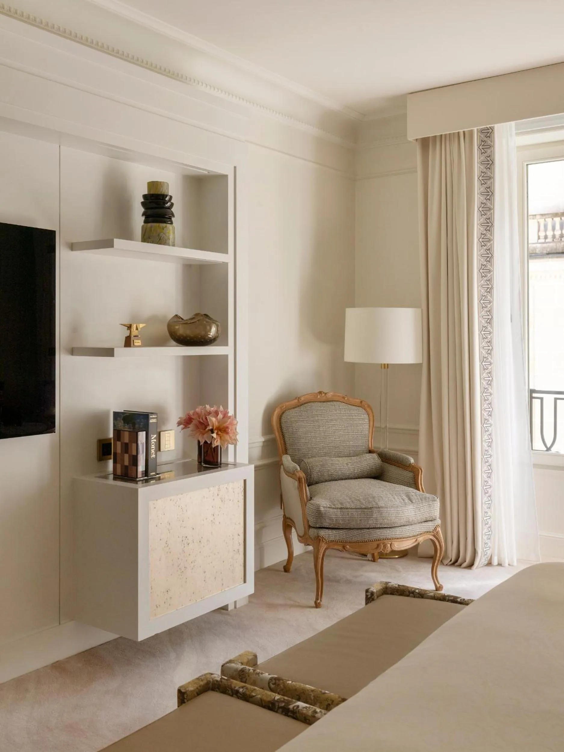 Bed in Four Seasons Hotel George V Paris