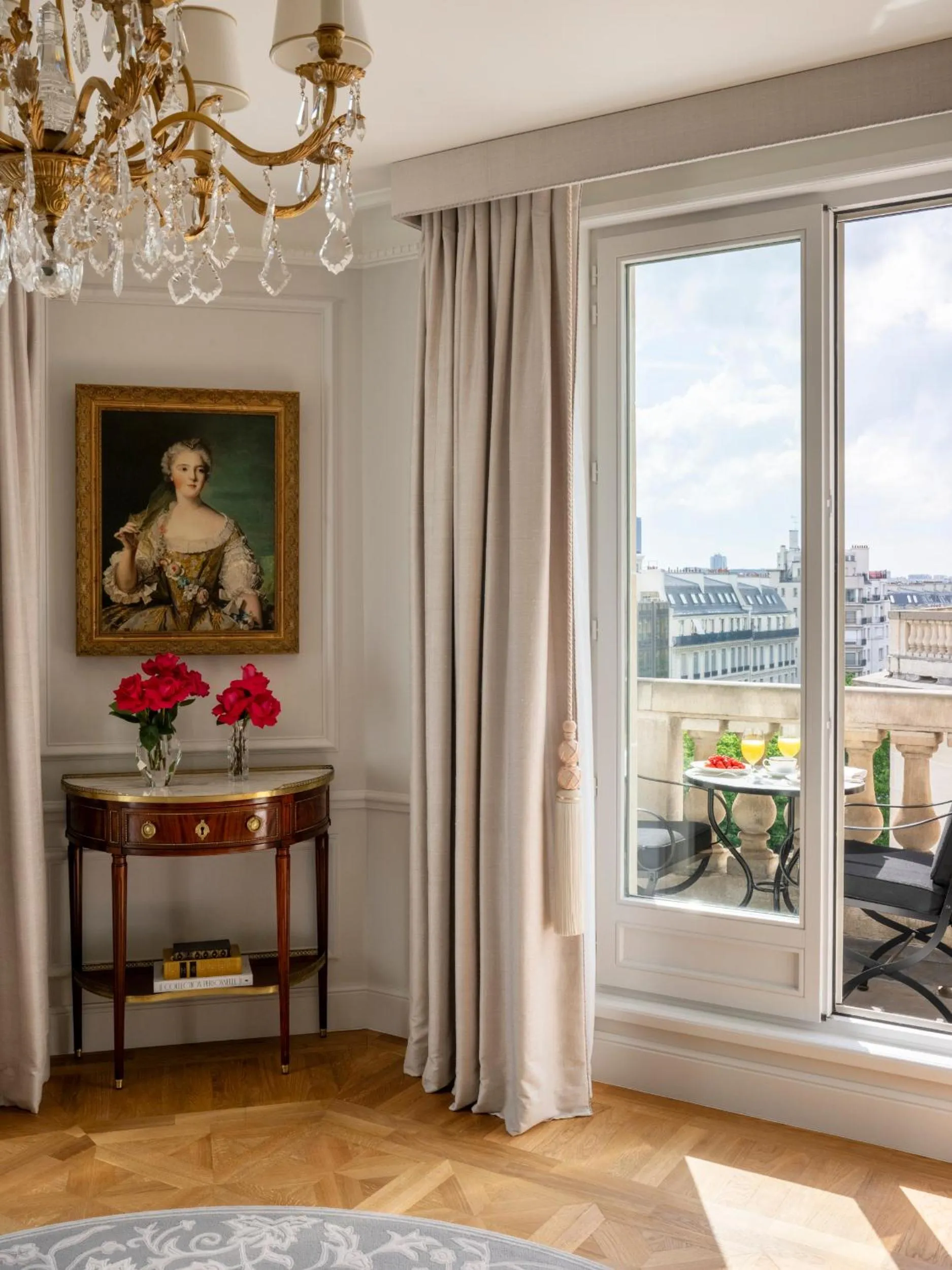 Four Seasons Hotel George V Paris