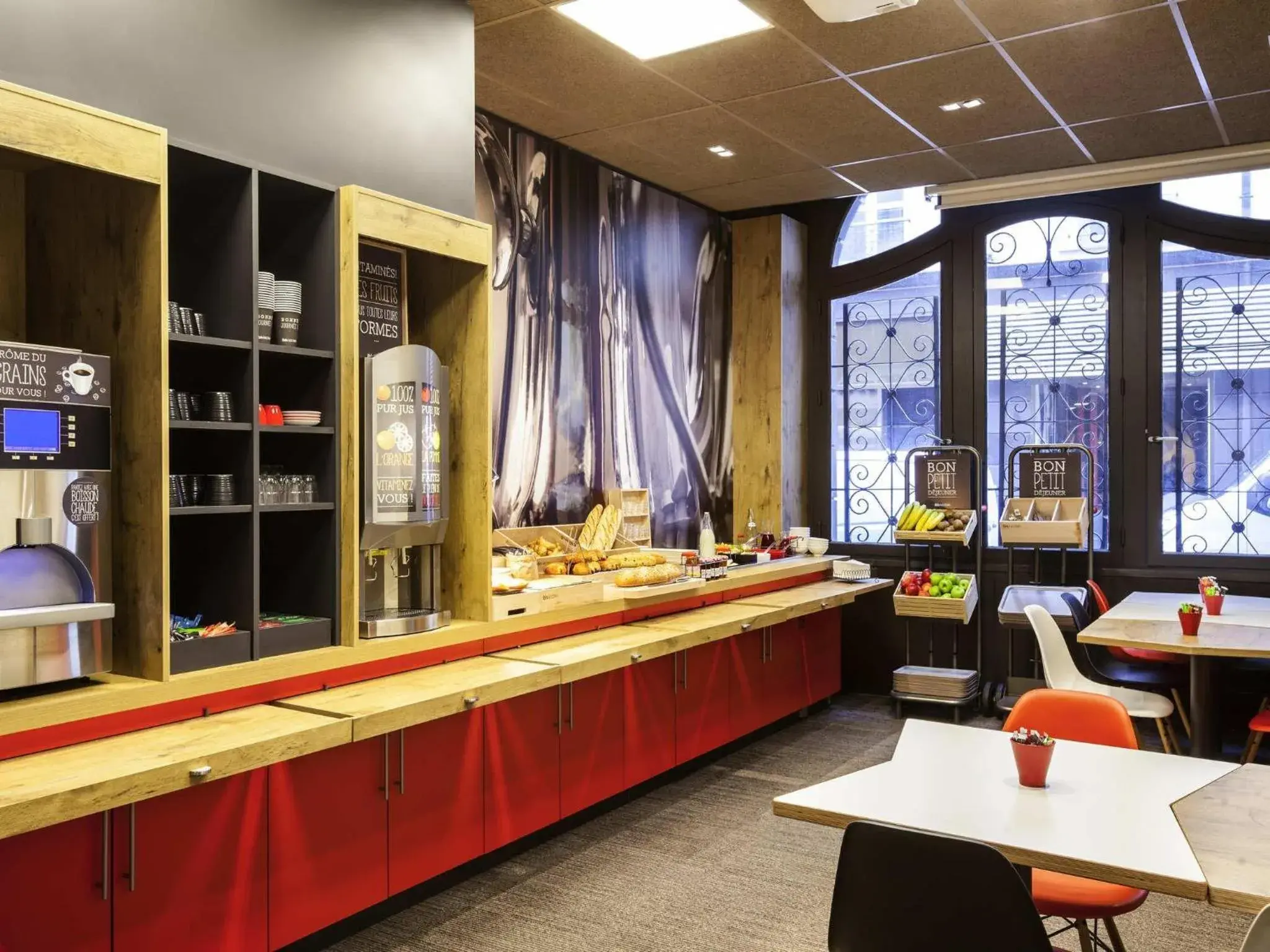 Breakfast in ibis Paris Gare De L Est 10ème Breakfast in ibis Paris Gare De L Est 10ème