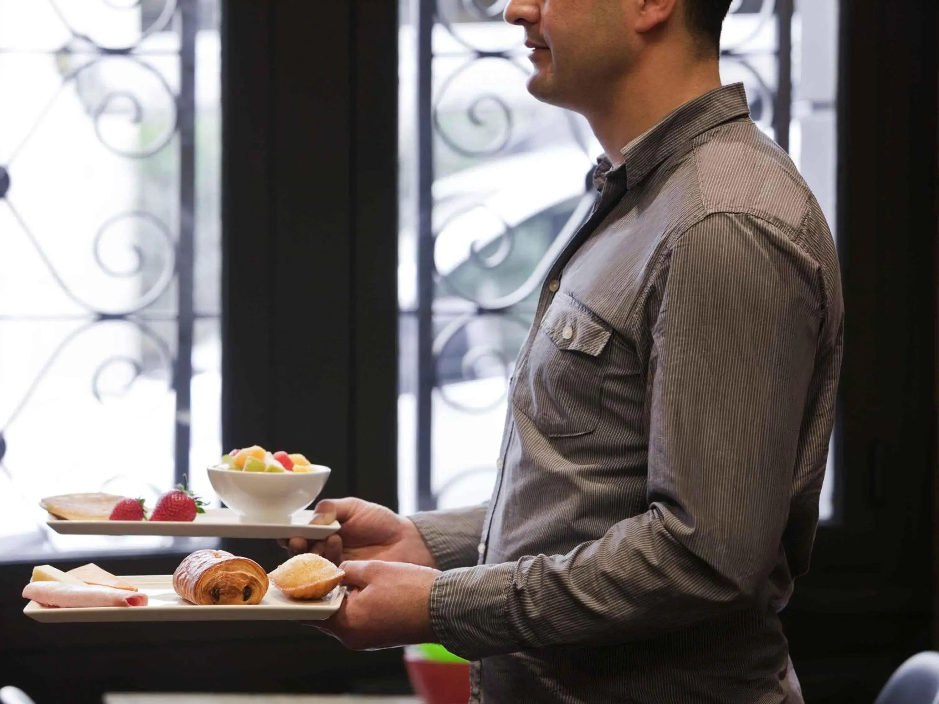 Breakfast in ibis Paris Gare De L Est 10ème Breakfast in ibis Paris Gare De L Est 10ème